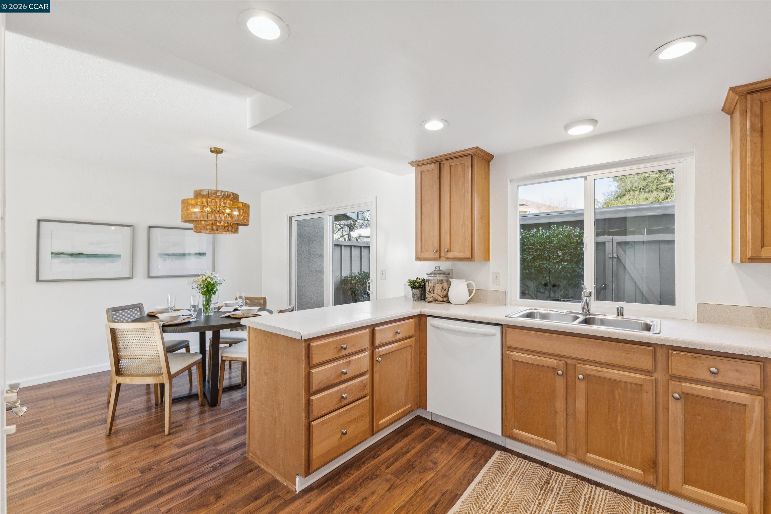 Detail Gallery Image 9 of 25 For 2508 Fountainhead Drive, San Ramon,  CA 94583 - 3 Beds | 1/1 Baths