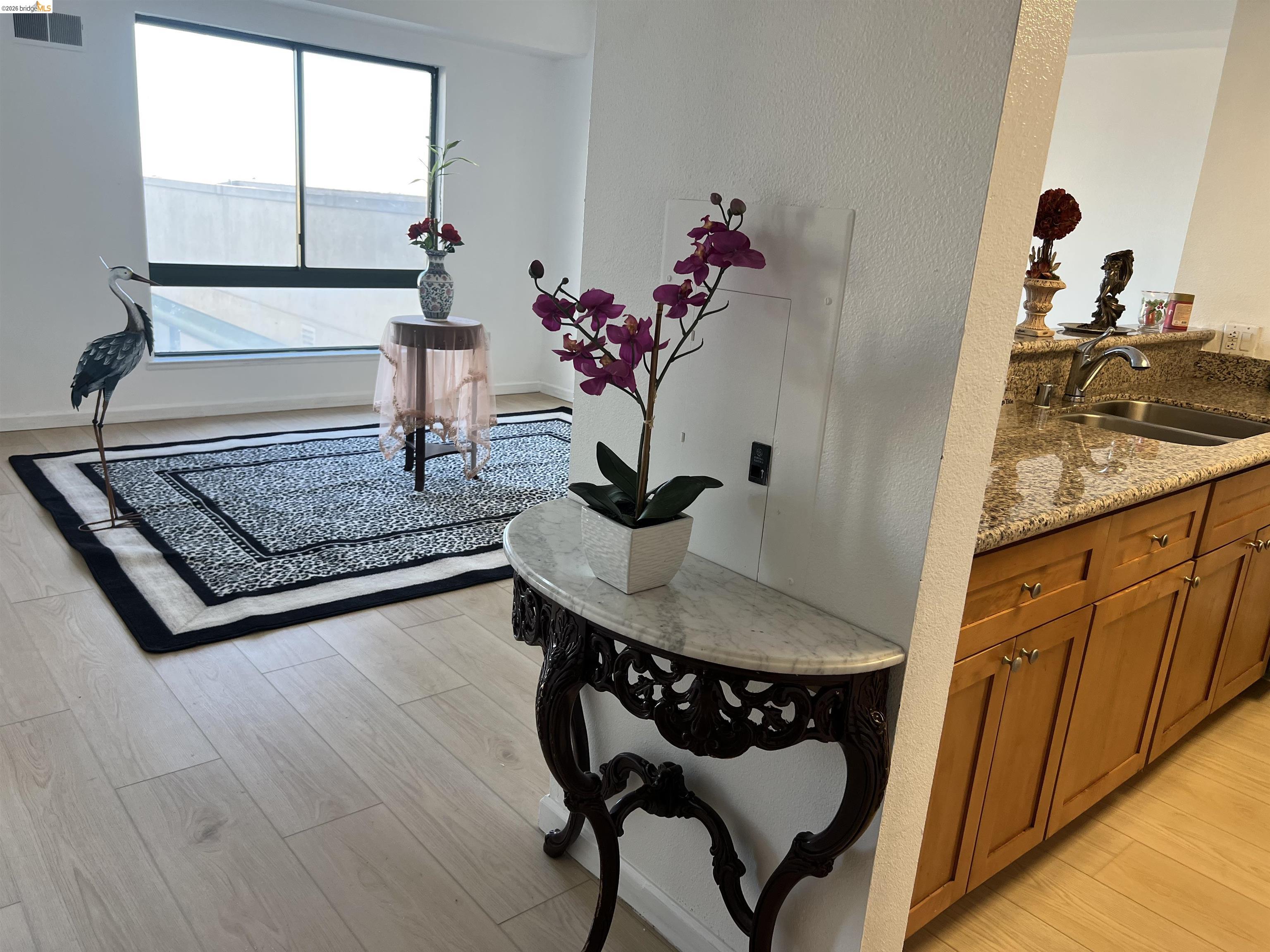 Photo #11: 41120799 Listing: Photo #11