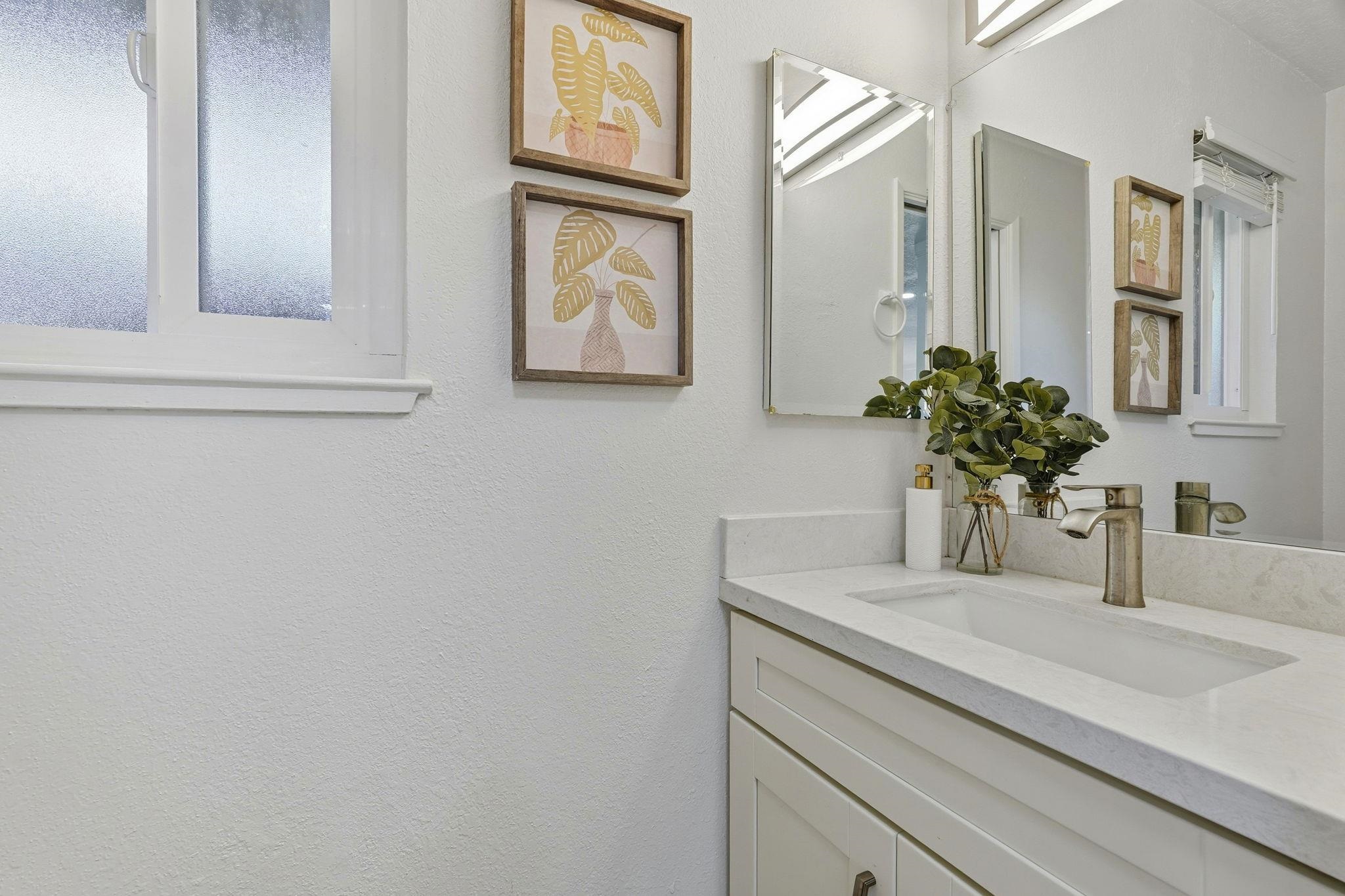 Detail Gallery Image 11 of 40 For 21091 Red Fir Ct, Cupertino,  CA 95014 - 3 Beds | 1/1 Baths