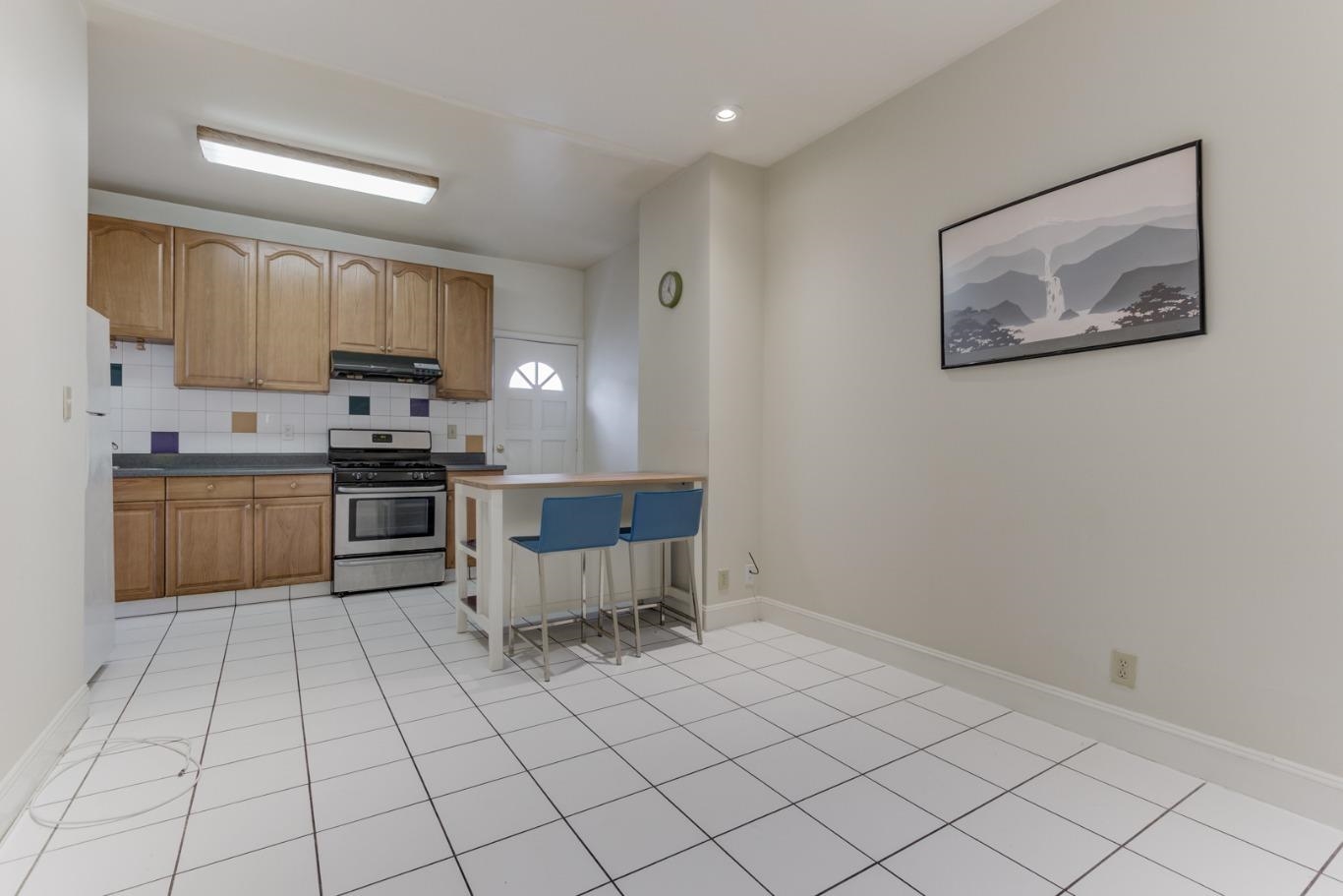 Detail Gallery Image 7 of 17 For 558-560 Balboa St, San Francisco,  CA 94118 - – Beds | – Baths