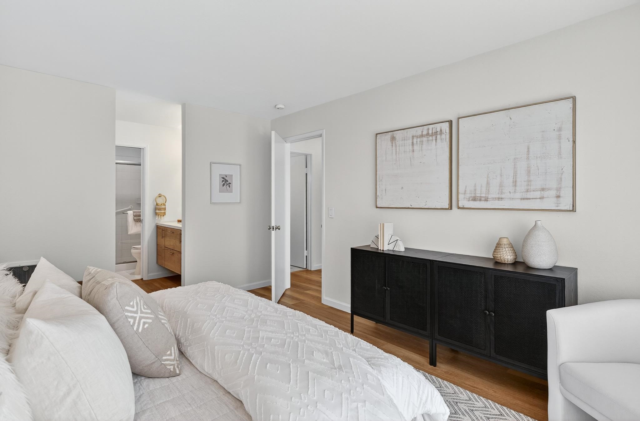 Photo #23: 41120818 Listing: Photo #23