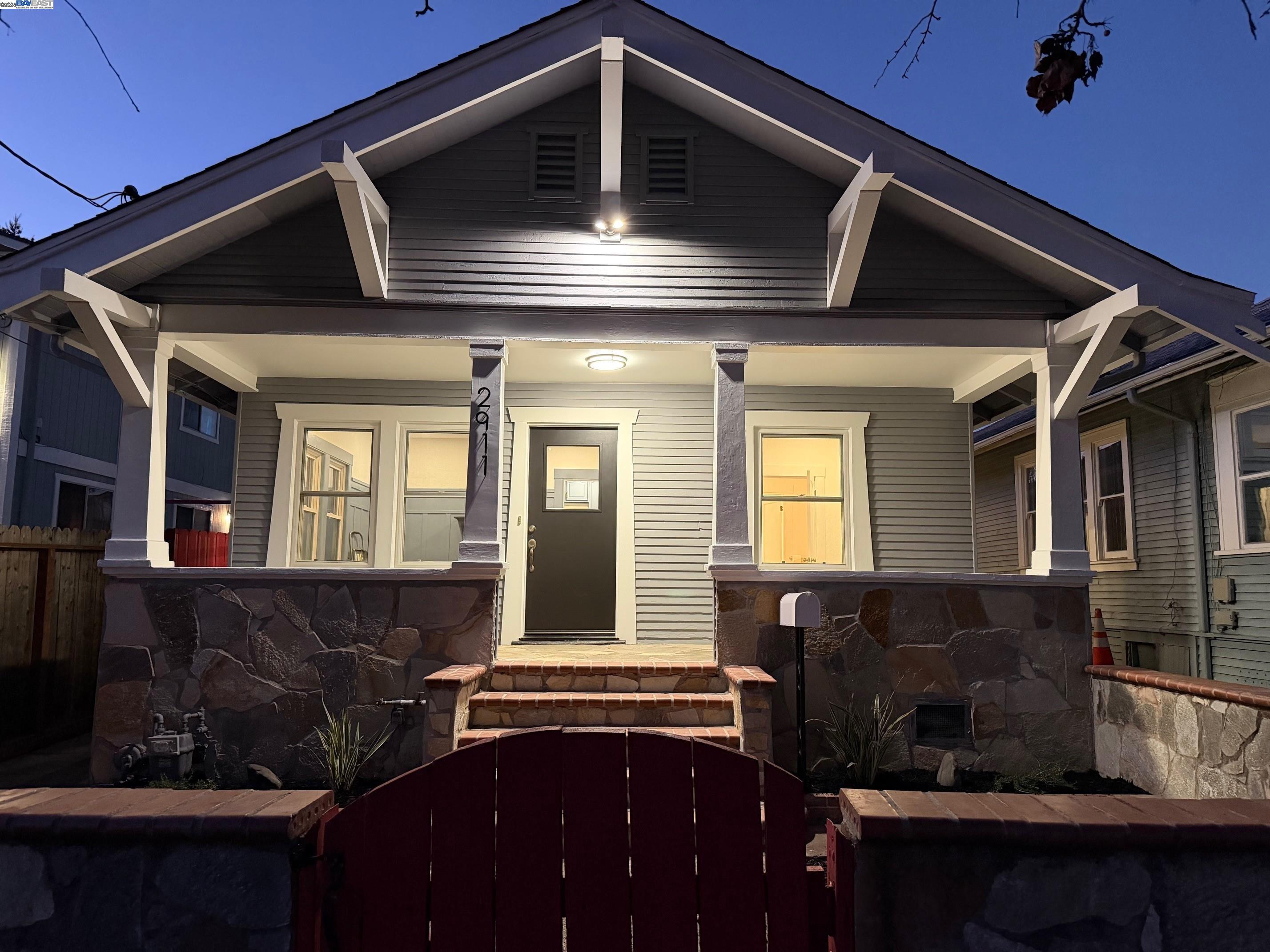 Front Image Thumbnail for BE41120825