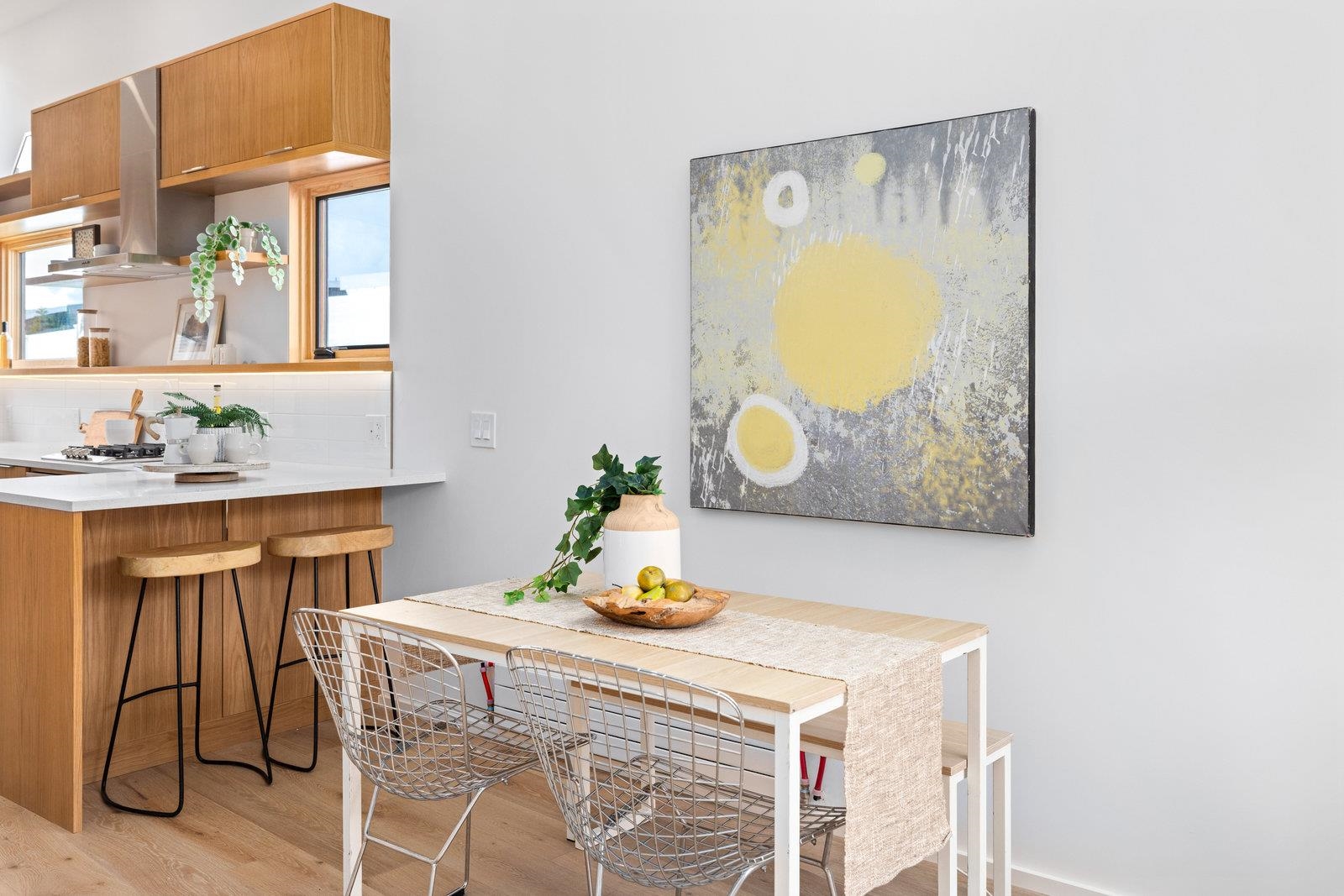 Detail Gallery Image 26 of 41 For 817 Jones, Berkeley,  CA 94710 - 2 Beds | 1/1 Baths