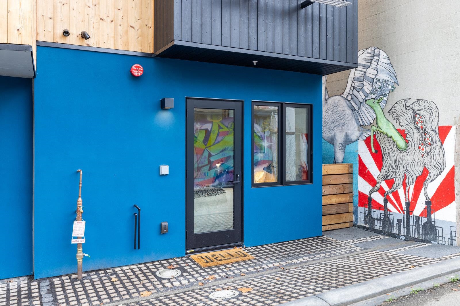 Detail Gallery Image 39 of 41 For 817 Jones, Berkeley,  CA 94710 - 2 Beds | 1/1 Baths