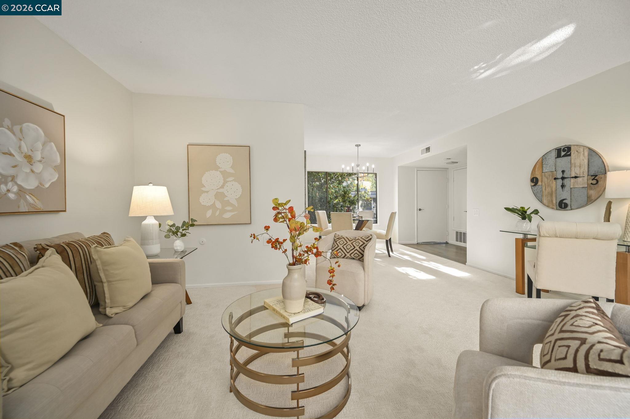 Photo #15: 41120872 Listing: Photo #15