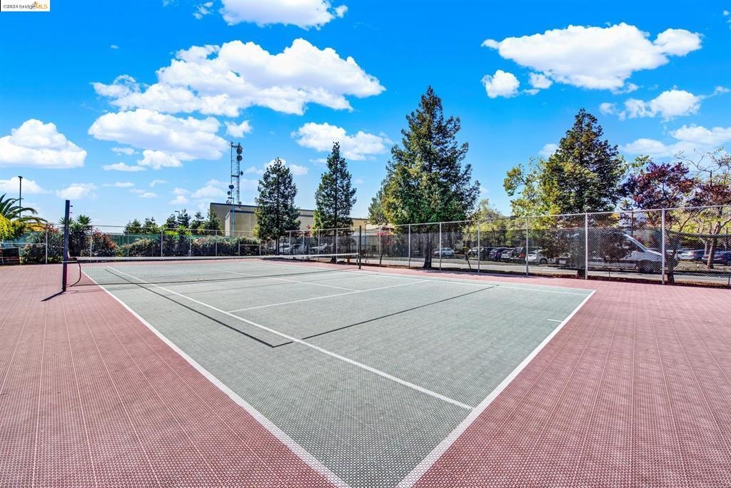 11 Embarcadero W, Oakland CA 94607 — photo 7