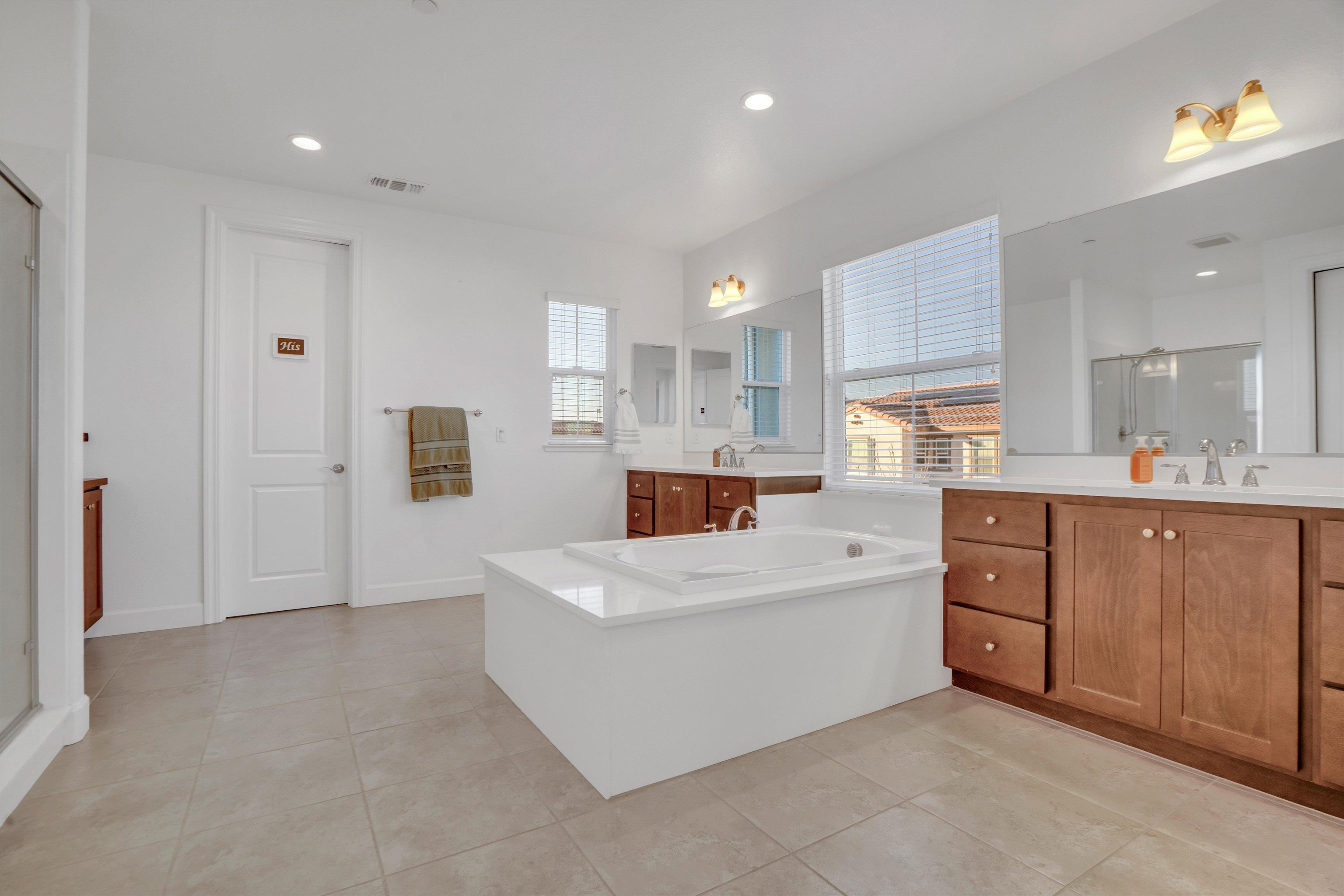 Detail Gallery Image 31 of 48 For 263 E Vita Ave, Mountain House,  CA 95391 - 4 Beds | 3/1 Baths