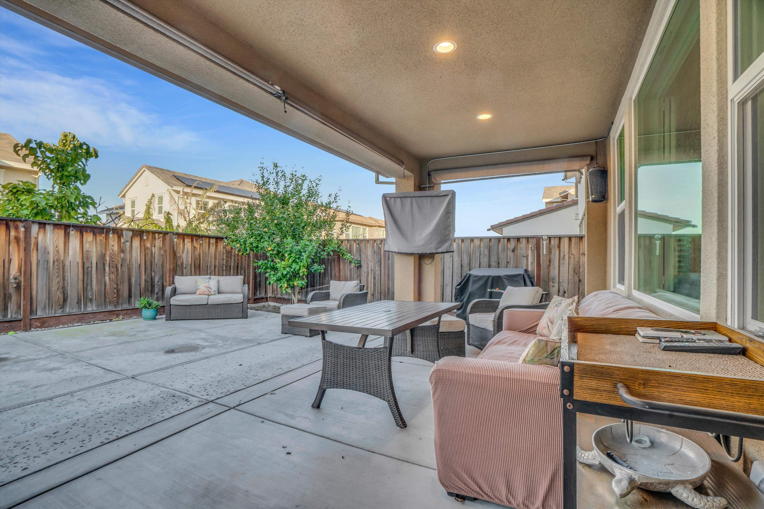 Detail Gallery Image 34 of 48 For 263 E Vita Ave, Mountain House,  CA 95391 - 4 Beds | 3/1 Baths