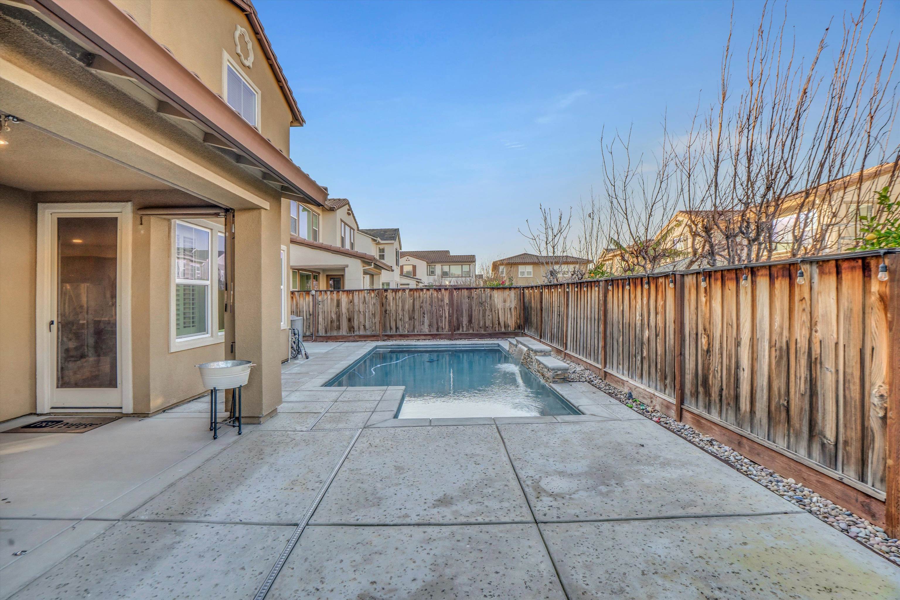 Detail Gallery Image 39 of 48 For 263 E Vita Ave, Mountain House,  CA 95391 - 4 Beds | 3/1 Baths