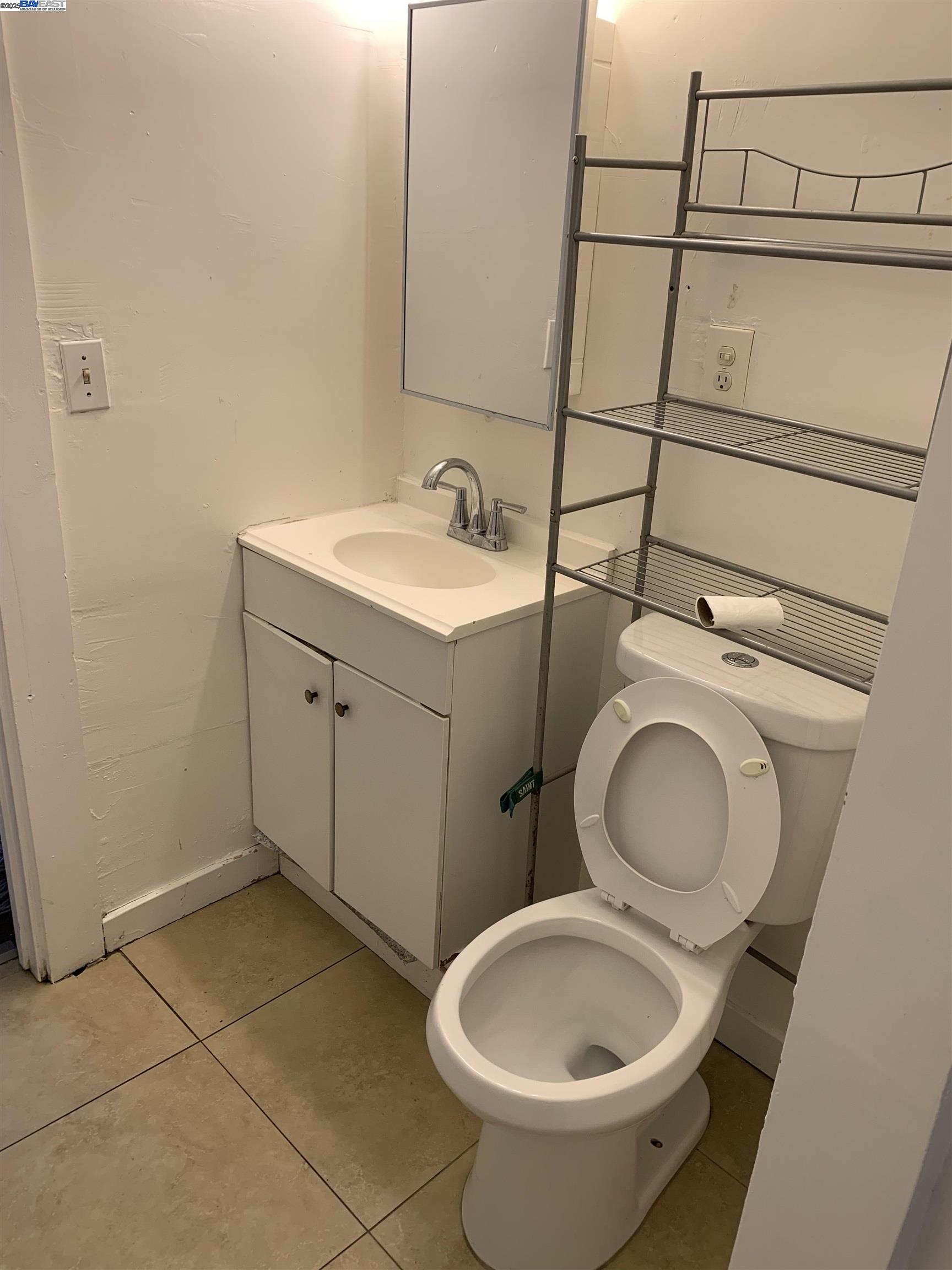 9380 Thermal St., Oakland CA 94605 — photo 15