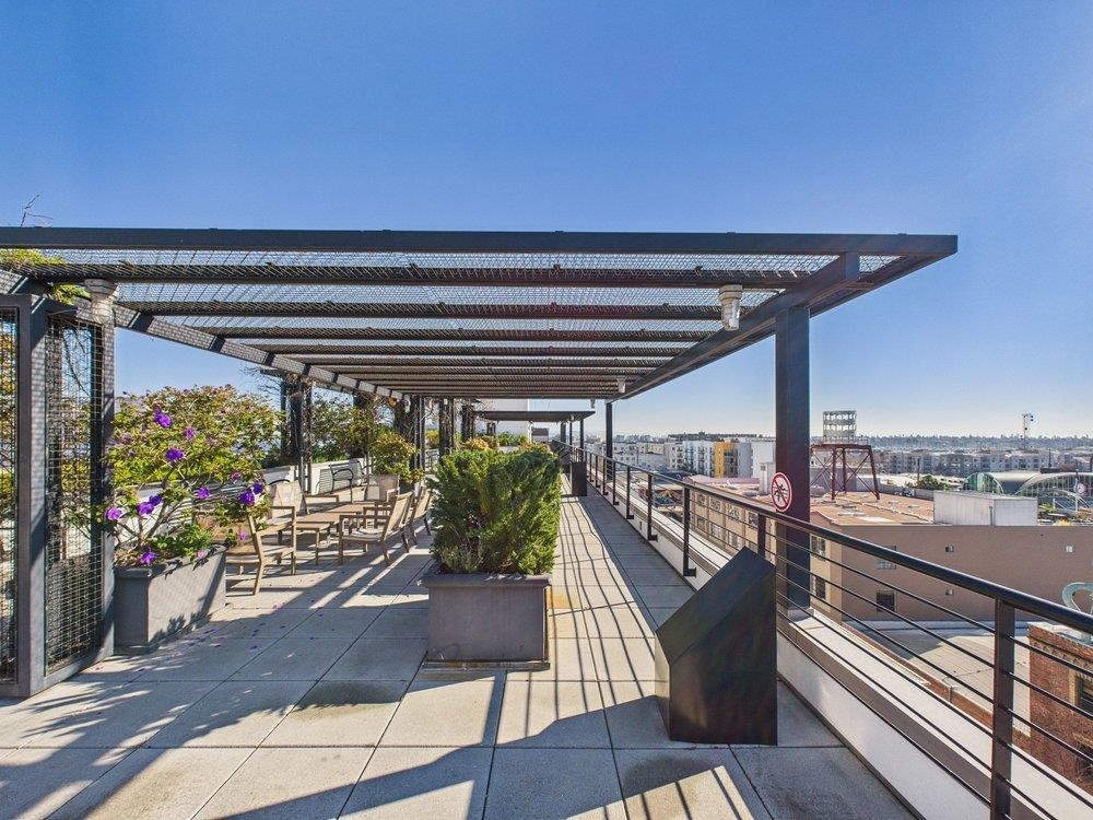 Detail Gallery Image 53 of 60 For 288 3rd St #505,  Oakland,  CA 94607 - 2 Beds | 2 Baths