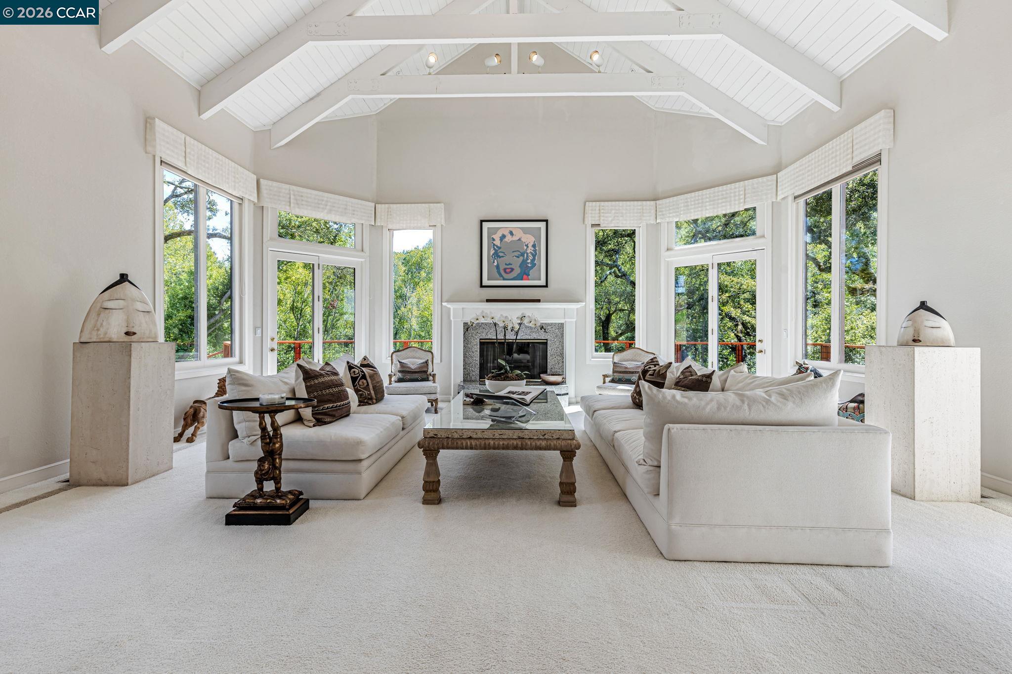 Detail Gallery Image 2 of 47 For 4 Julianna Ct, Moraga,  CA 94556 - 4 Beds | 4 Baths