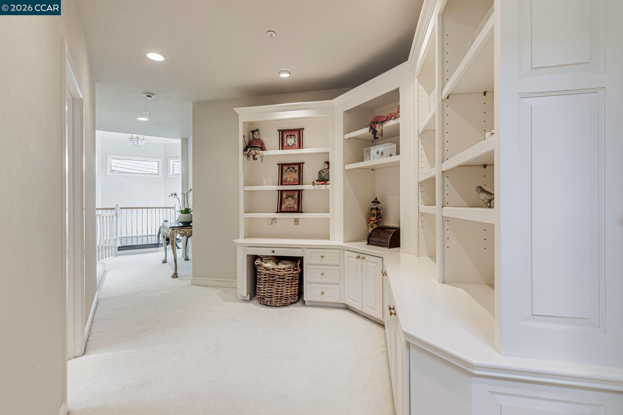 Detail Gallery Image 19 of 47 For 4 Julianna Ct, Moraga,  CA 94556 - 4 Beds | 4 Baths