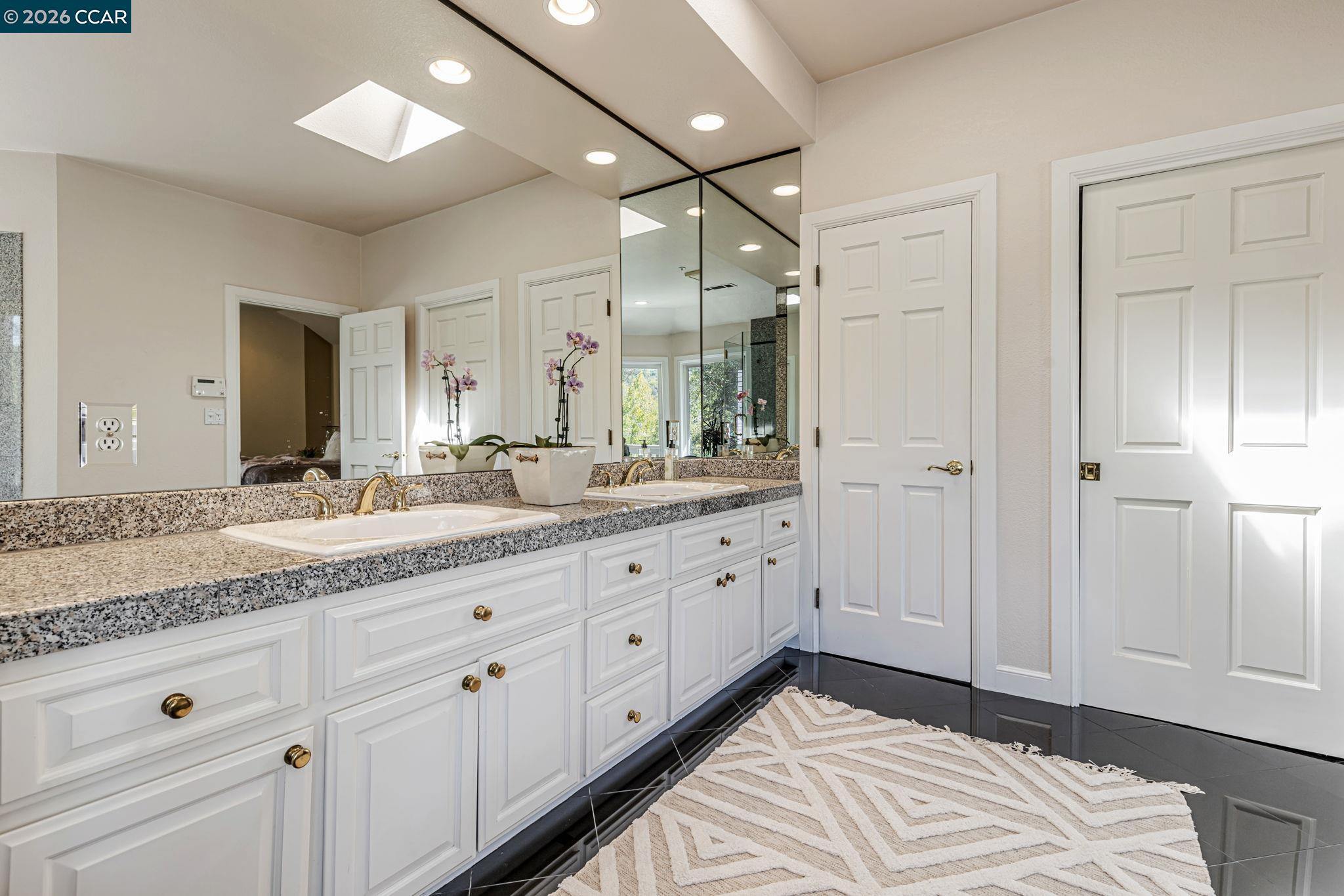 Detail Gallery Image 32 of 47 For 4 Julianna Ct, Moraga,  CA 94556 - 4 Beds | 4 Baths
