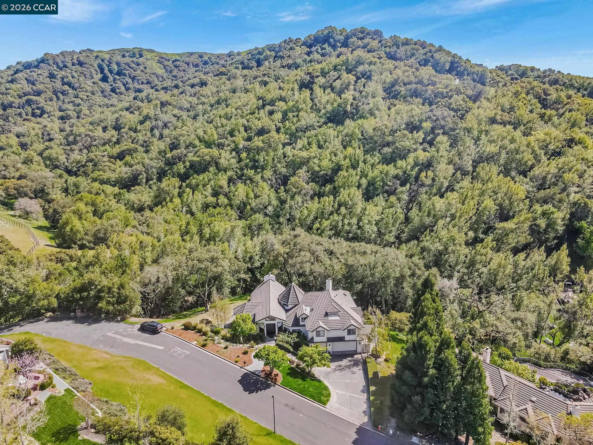 Detail Gallery Image 44 of 47 For 4 Julianna Ct, Moraga,  CA 94556 - 4 Beds | 4 Baths