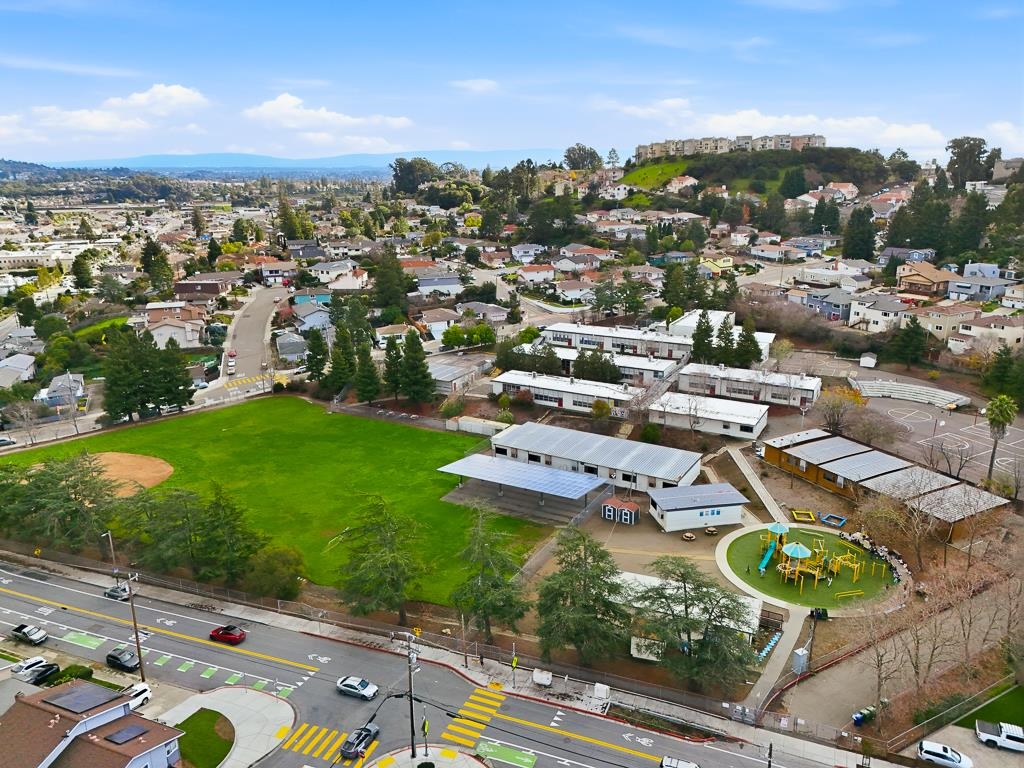 Detail Gallery Image 55 of 59 For 19790 Stanton Ave, Castro Valley,  CA 94546 - 4 Beds | 3 Baths