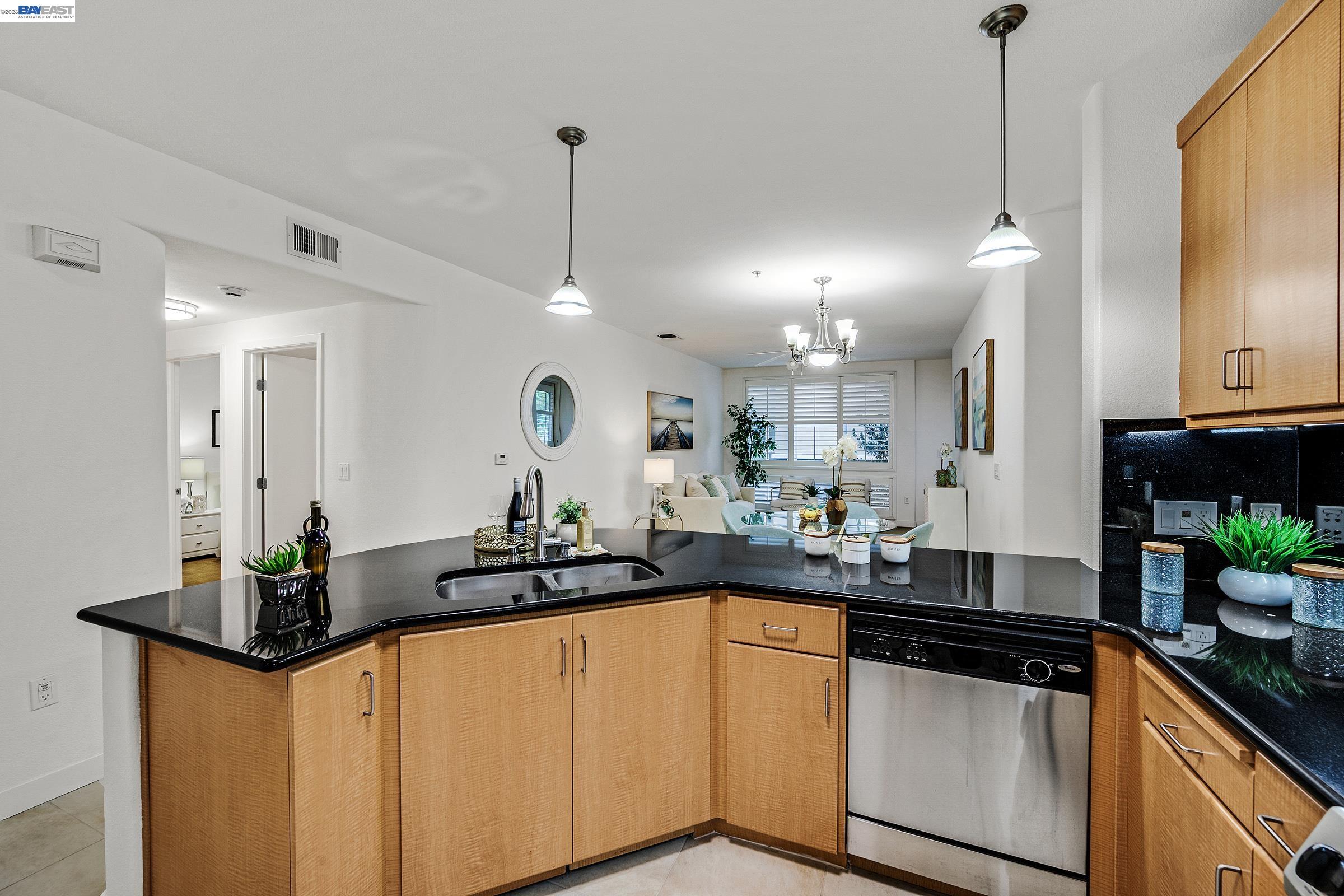 Front Image Thumbnail for BE41120944