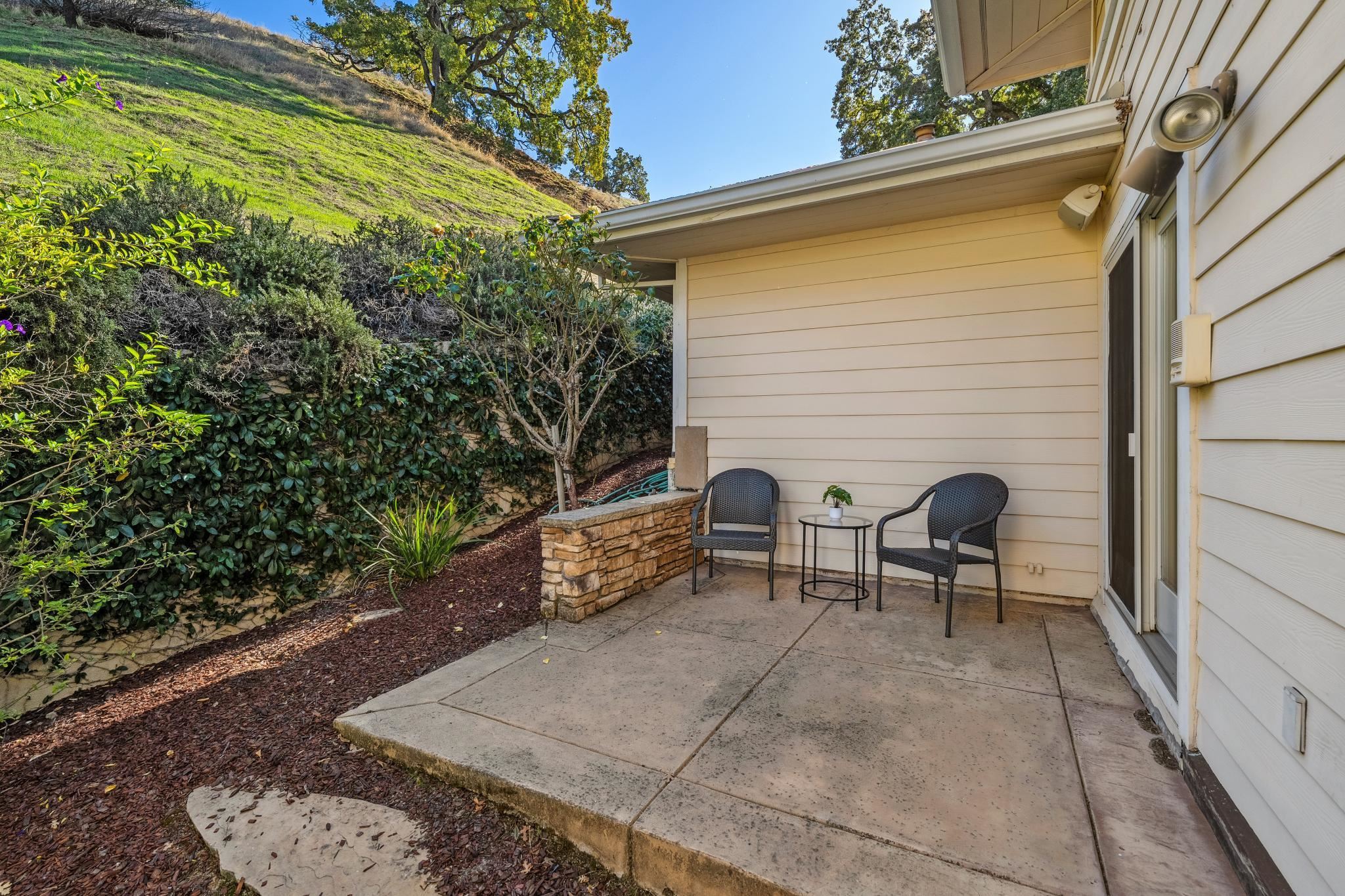 Detail Gallery Image 26 of 60 For 125 Mystic Pl, Alamo,  CA 94507 - 5 Beds | 4/1 Baths