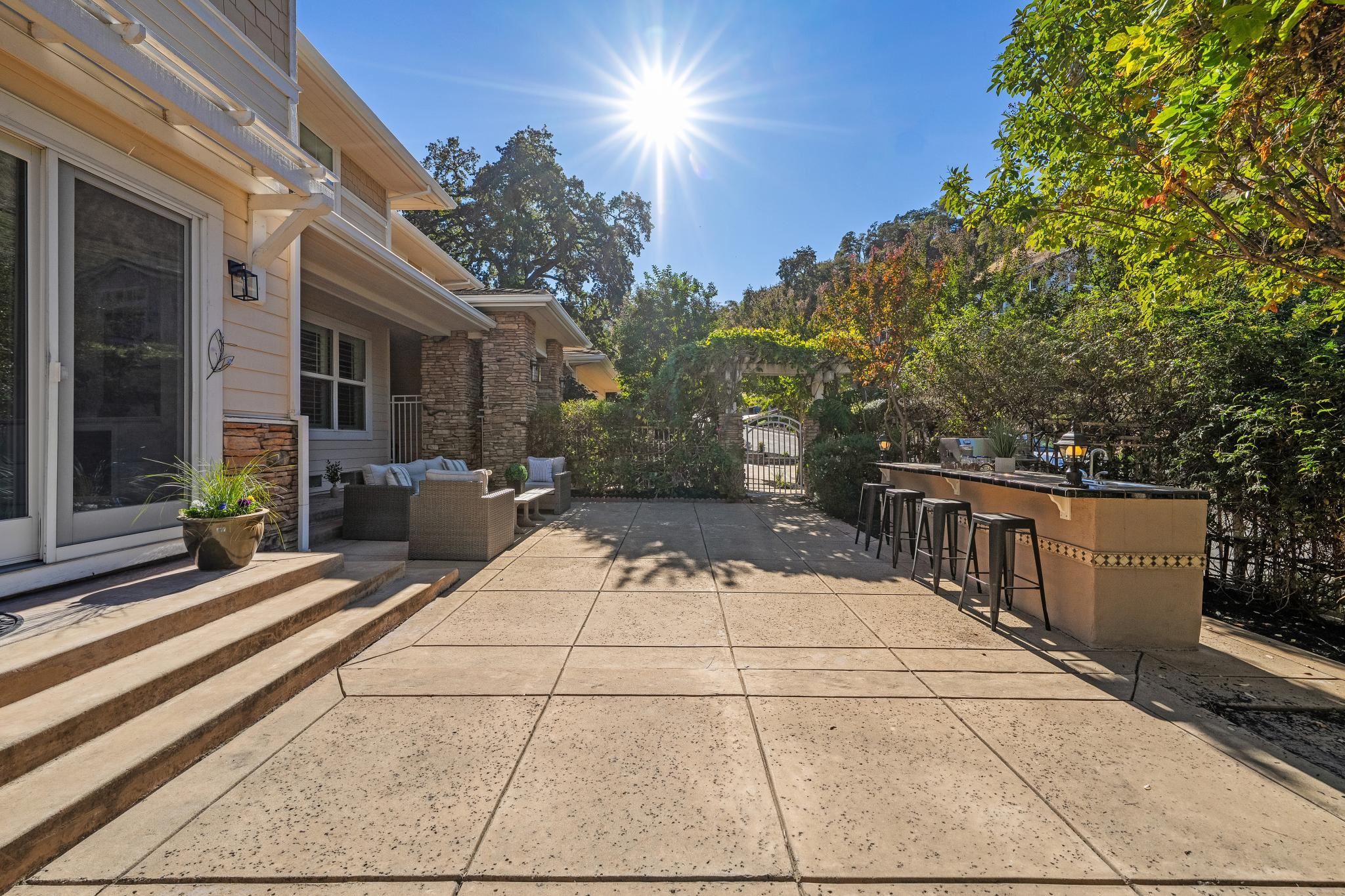 Detail Gallery Image 48 of 60 For 125 Mystic Pl, Alamo,  CA 94507 - 5 Beds | 4/1 Baths