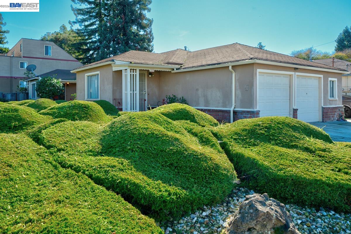 Front Image Thumbnail for BE41120961