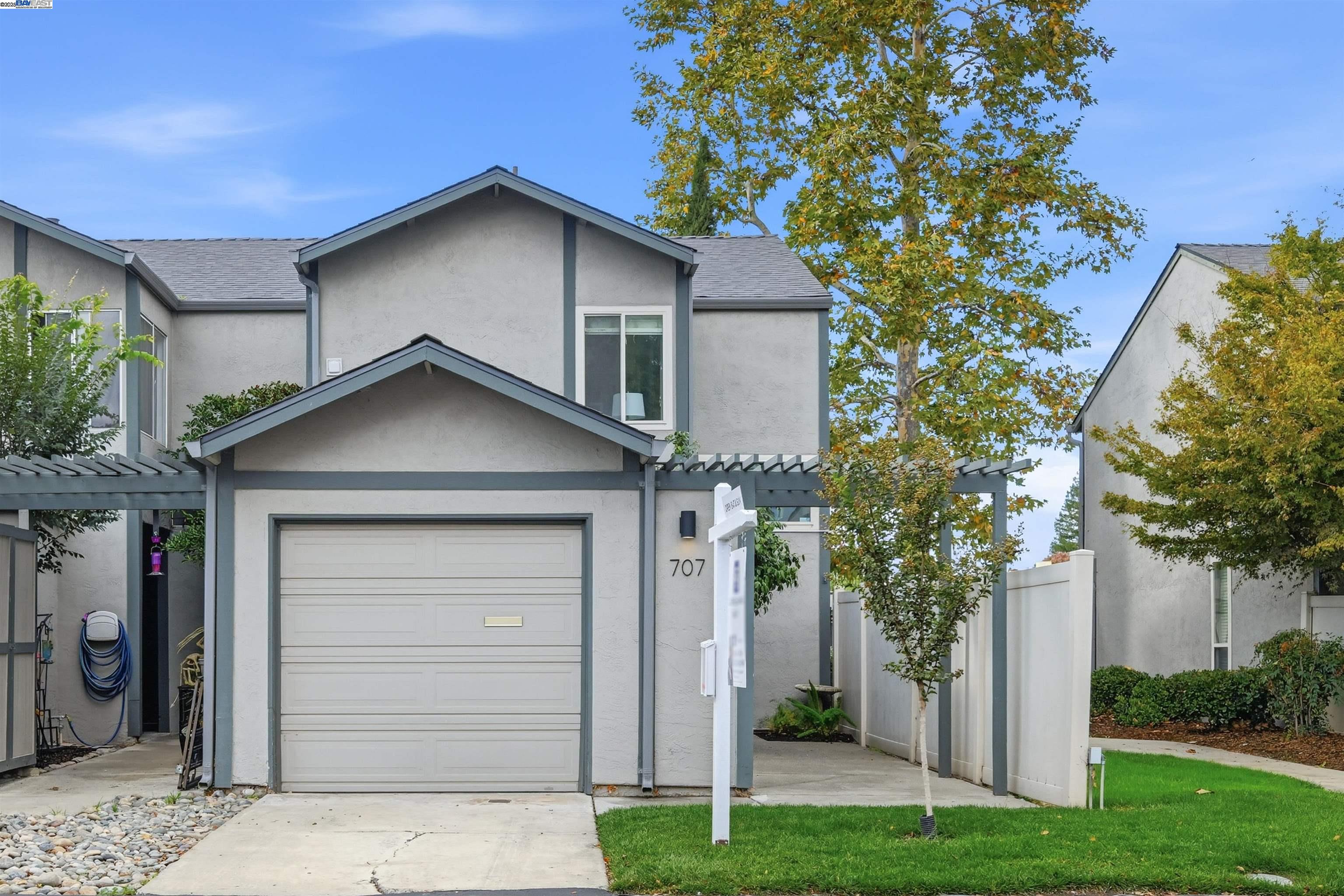 Front Image Thumbnail for BE41120963