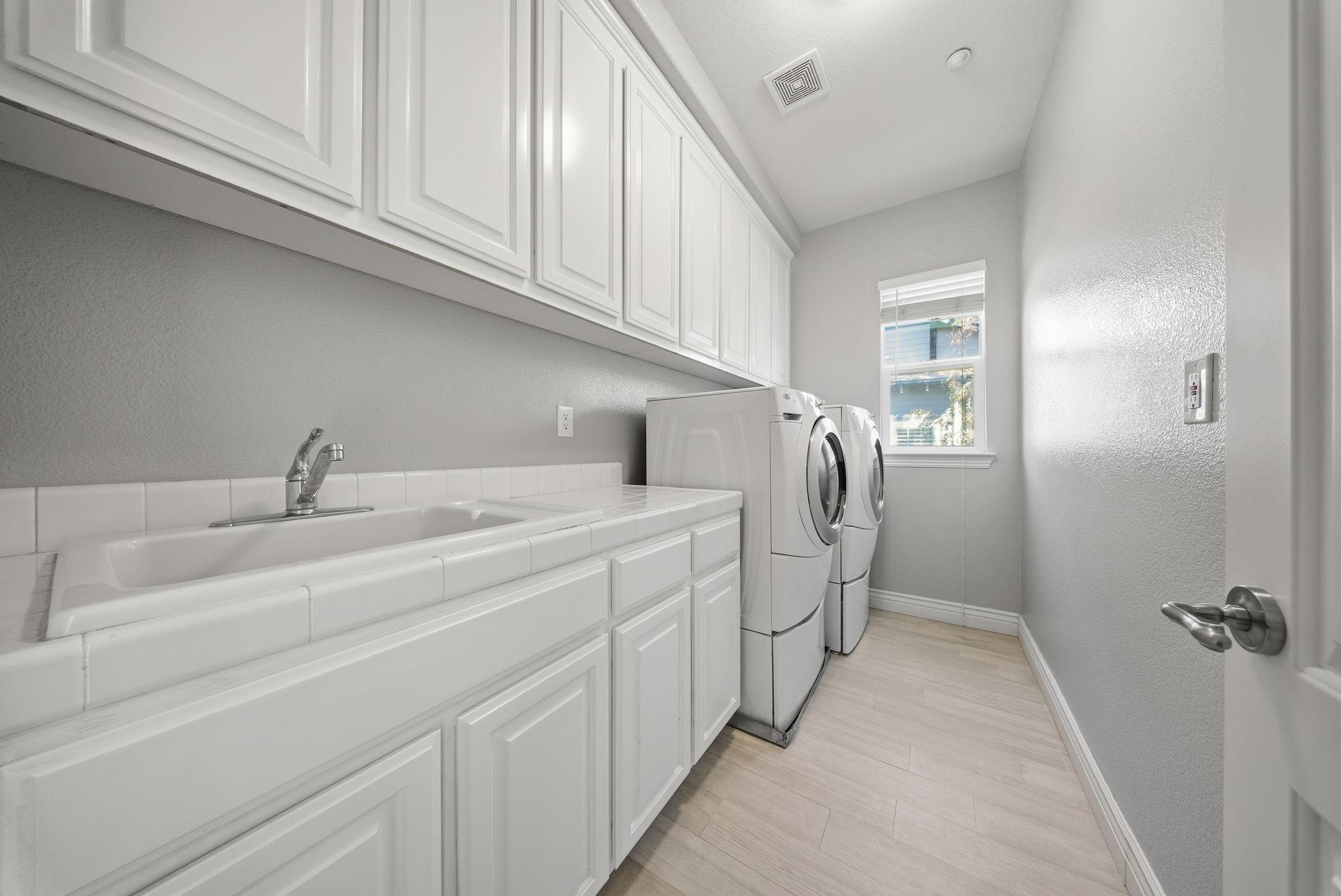 Detail Gallery Image 37 of 57 For 2772 San Minete Dr, Livermore,  CA 94550 - 5 Beds | 3/1 Baths