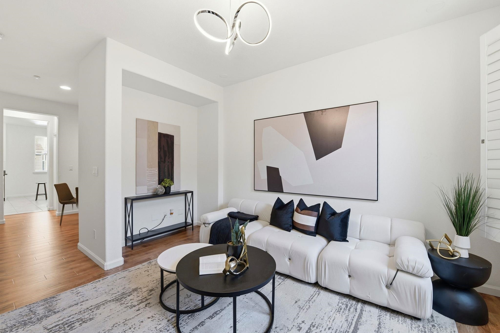 Front Image Thumbnail for BE41120977