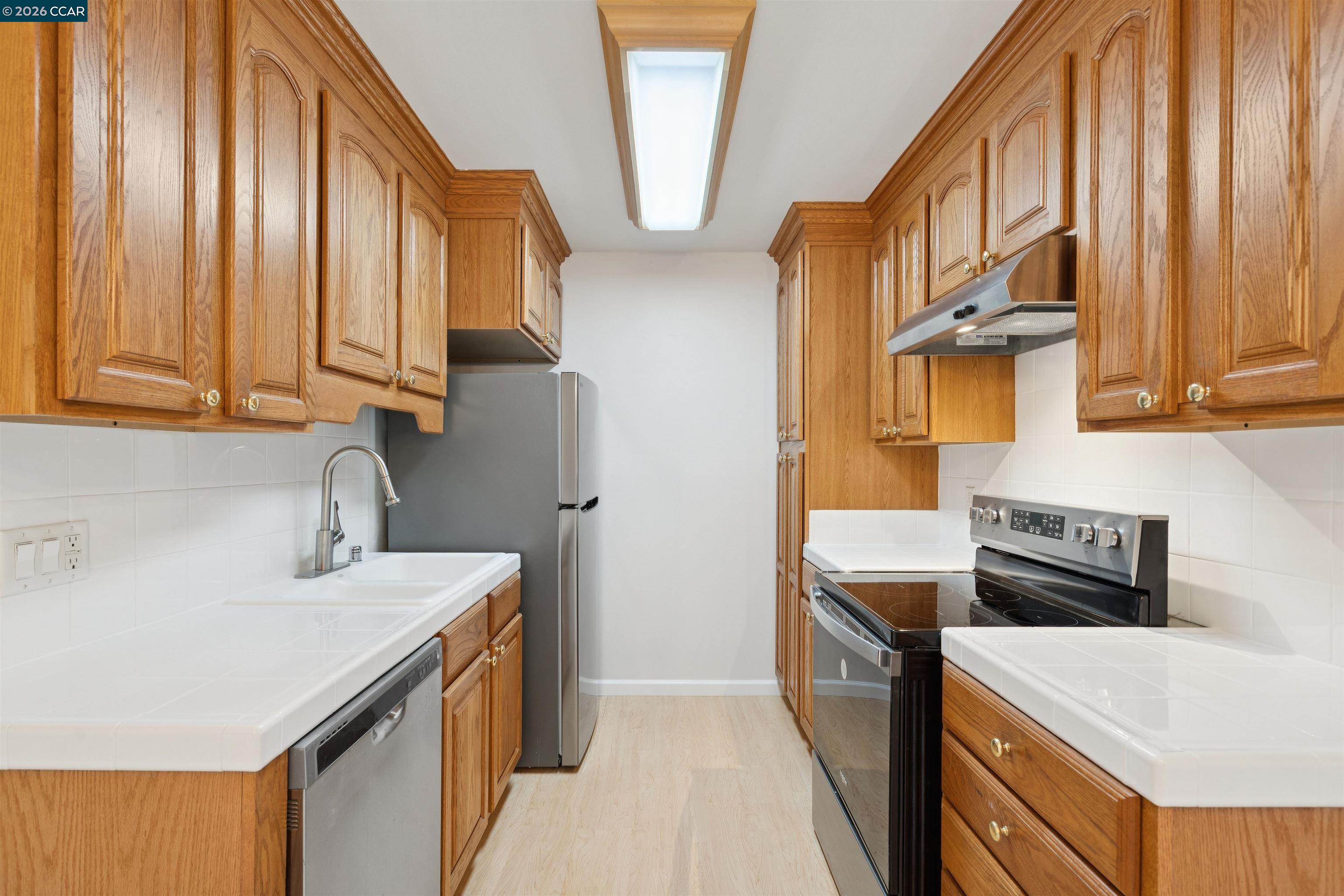 Detail Gallery Image 12 of 39 For 1407 Marchbanks Drive #3,  Walnut Creek,  CA 94598 - 1 Beds | 1 Baths