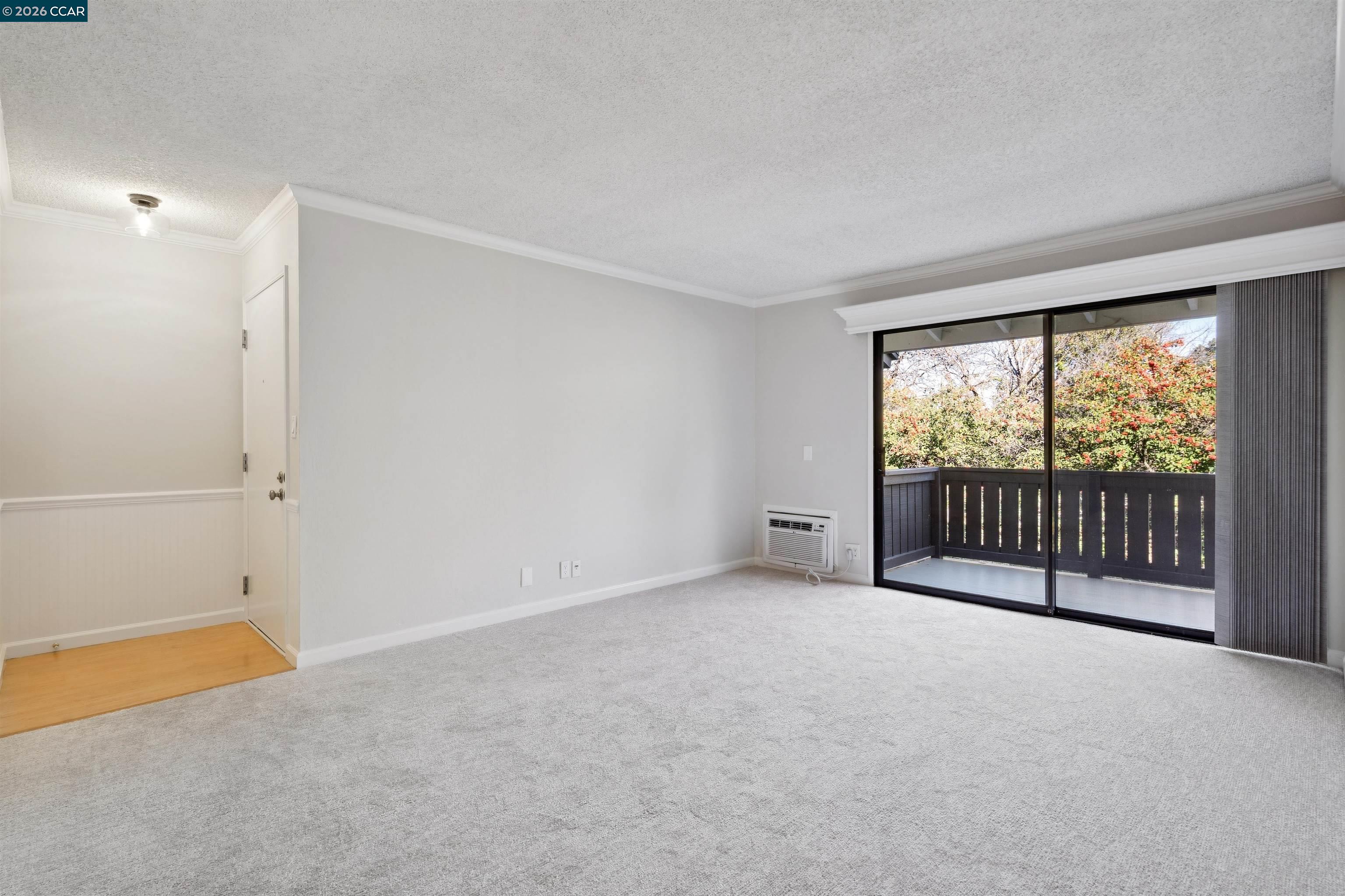 Detail Gallery Image 4 of 39 For 1407 Marchbanks Drive #3,  Walnut Creek,  CA 94598 - 1 Beds | 1 Baths