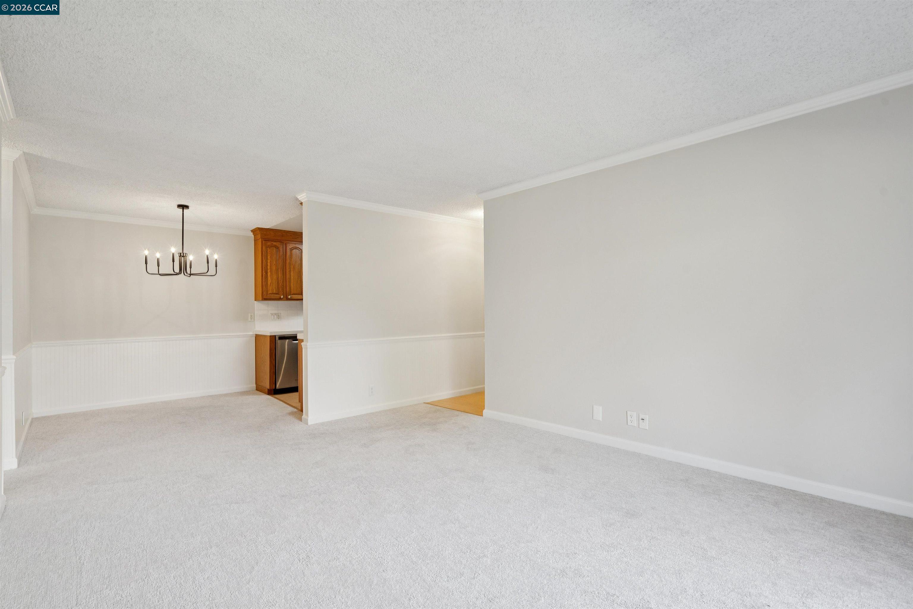 Detail Gallery Image 5 of 39 For 1407 Marchbanks Drive #3,  Walnut Creek,  CA 94598 - 1 Beds | 1 Baths