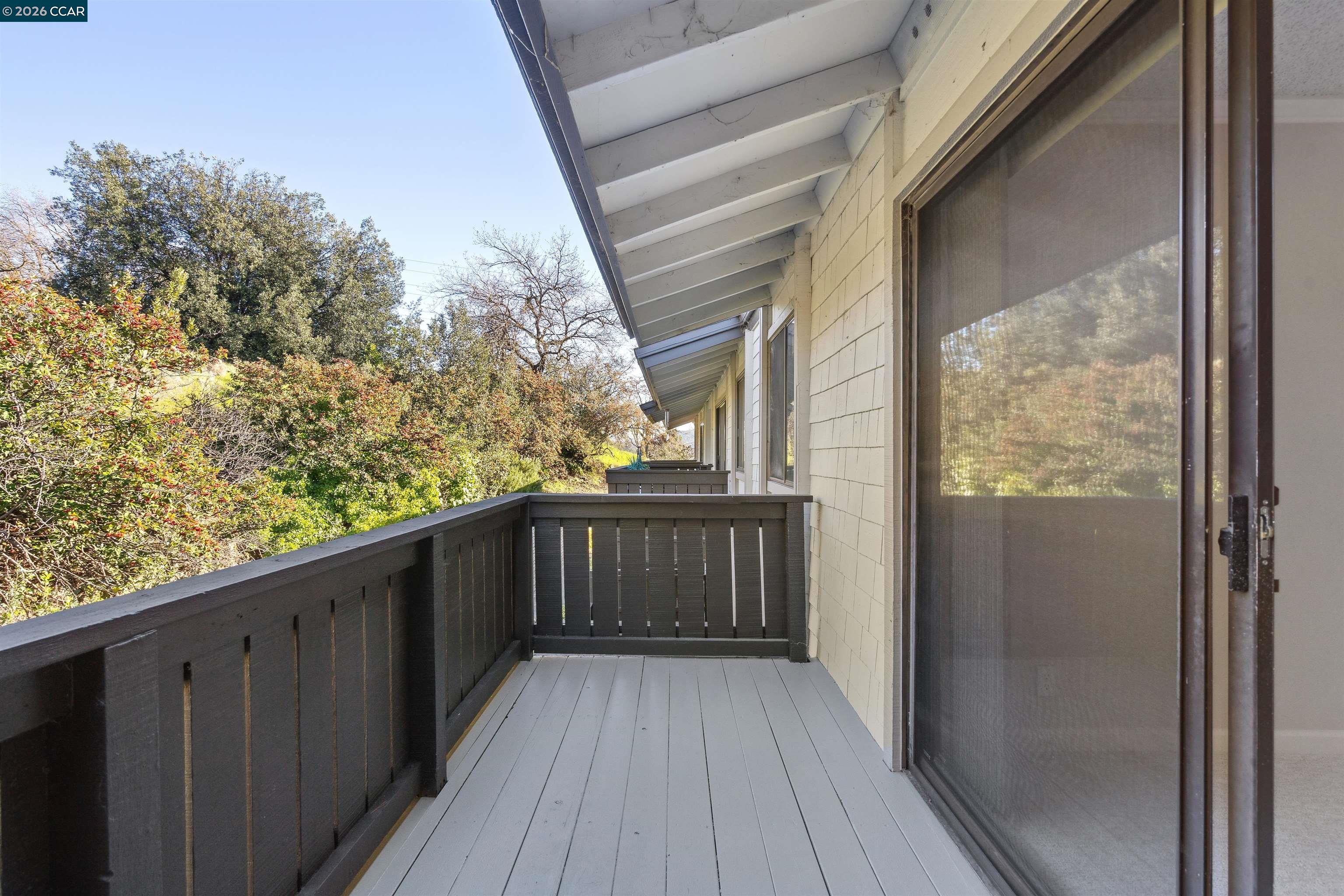 Detail Gallery Image 8 of 39 For 1407 Marchbanks Drive #3,  Walnut Creek,  CA 94598 - 1 Beds | 1 Baths