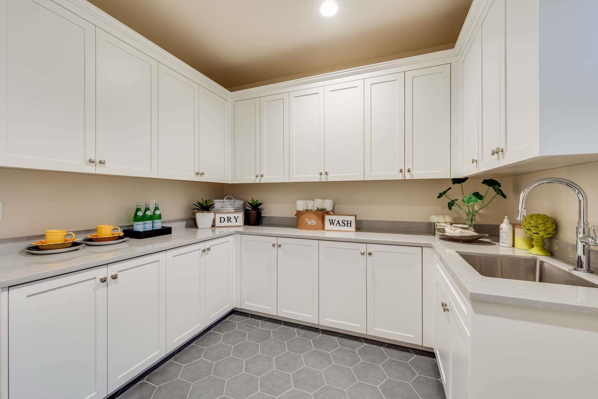 Detail Gallery Image 23 of 44 For 32613 Singh Circle, Union City,  CA 94587 - 4 Beds | 4 Baths