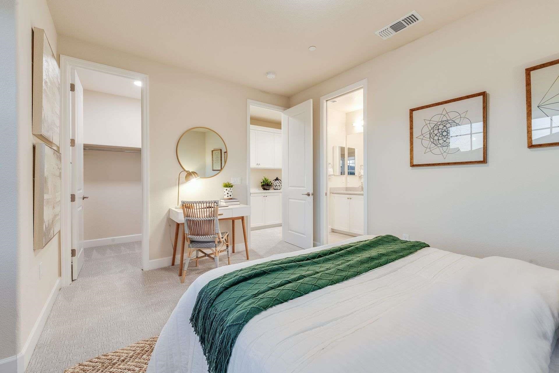 Detail Gallery Image 29 of 44 For 32613 Singh Circle, Union City,  CA 94587 - 4 Beds | 4 Baths