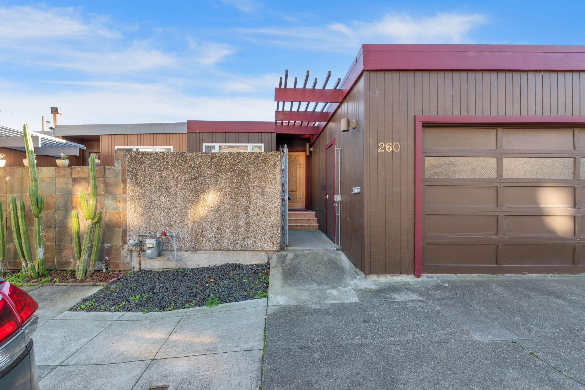 Front Image Thumbnail for BE41121003