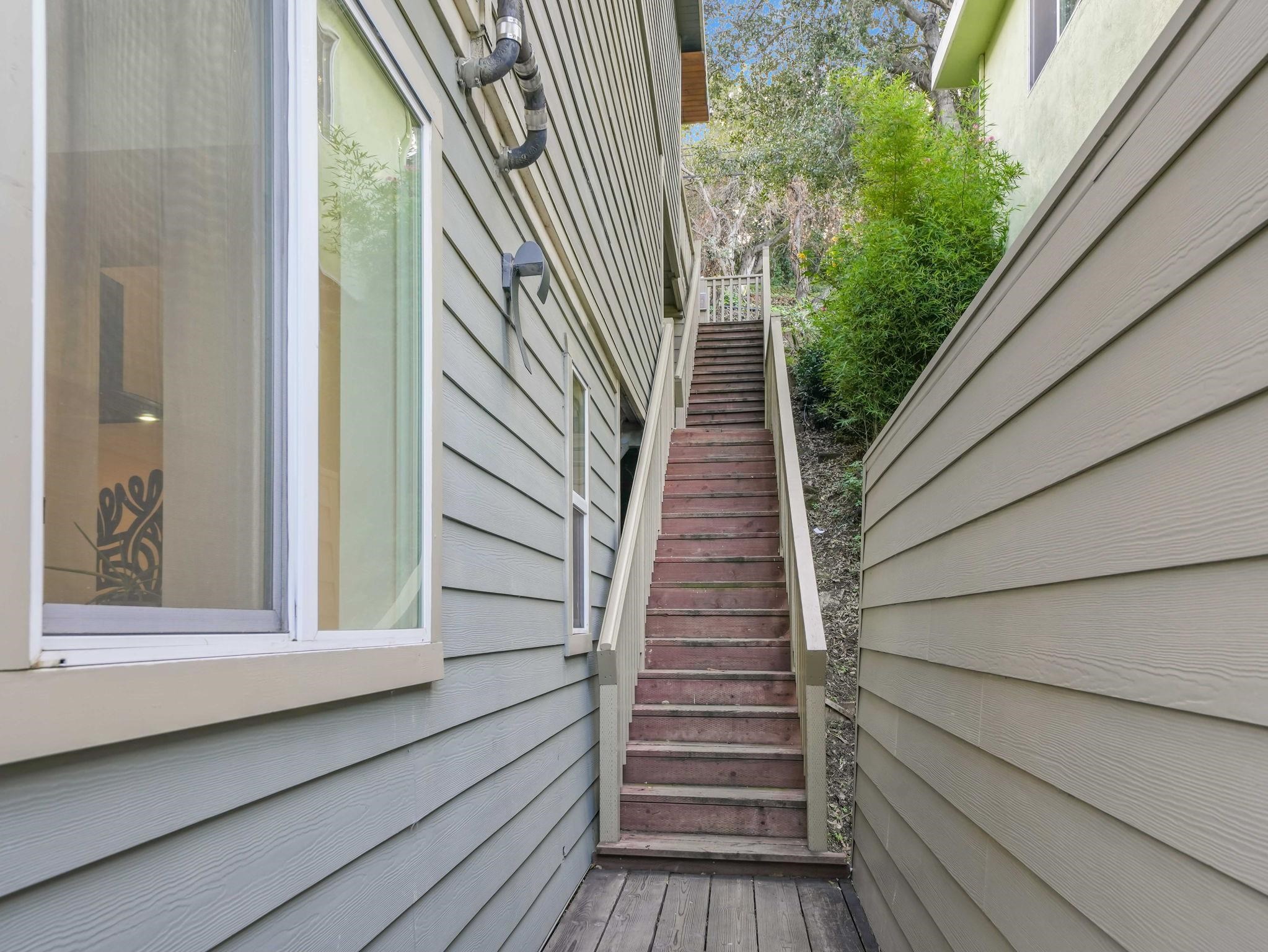 6208 Oakdale Ave, Oakland, CA, 94605