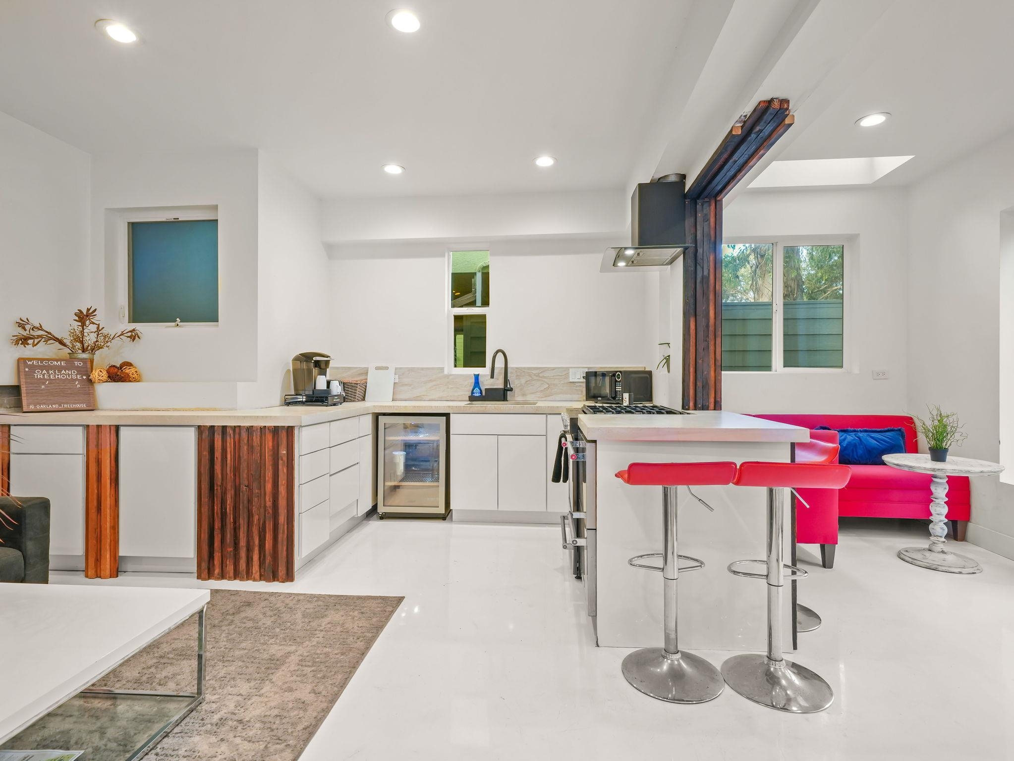 6208 Oakdale Ave, Oakland, CA, 94605