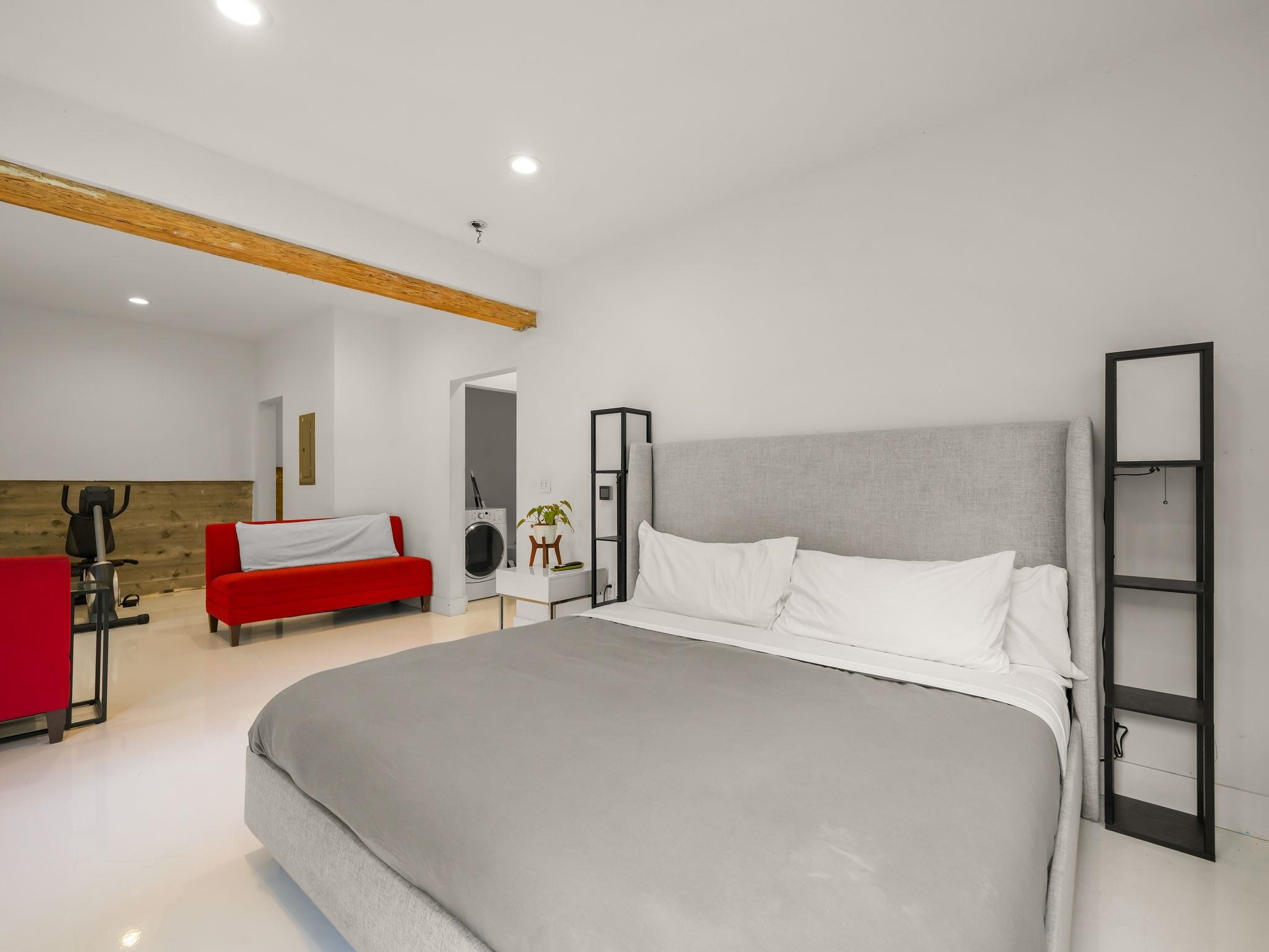 6208 Oakdale Ave, Oakland, CA, 94605