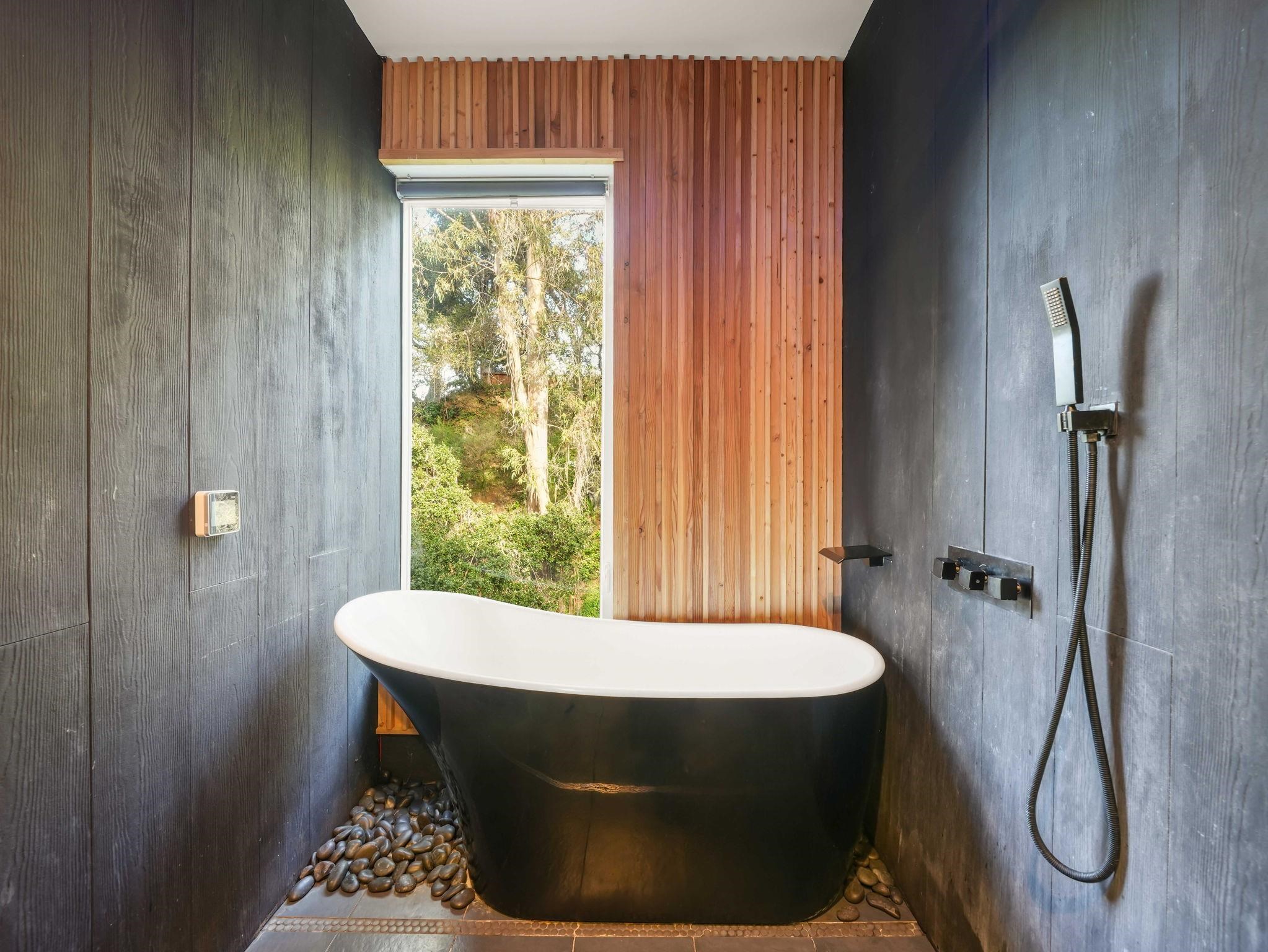 6208 Oakdale Ave, Oakland, CA, 94605