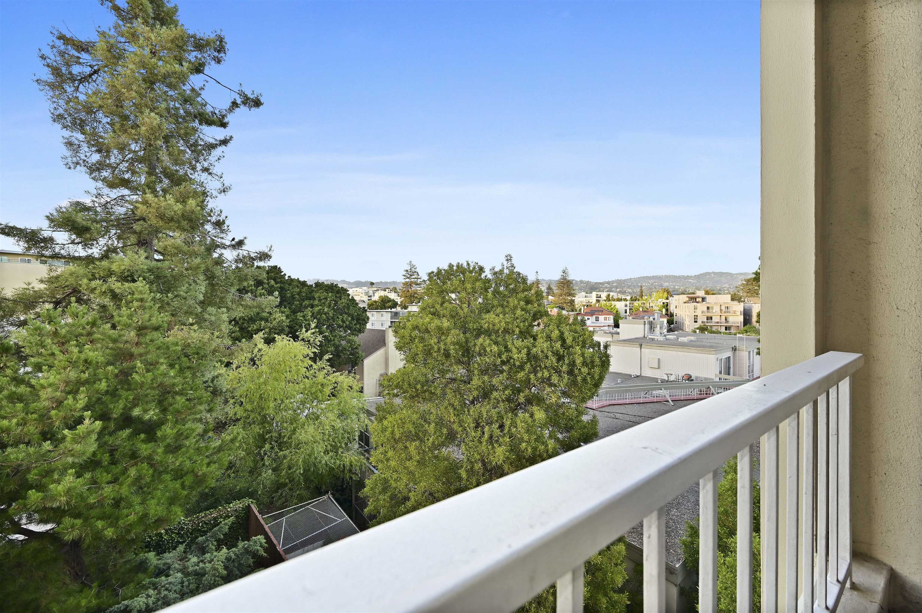 Photo #16: 41121022 Listing: Photo #16