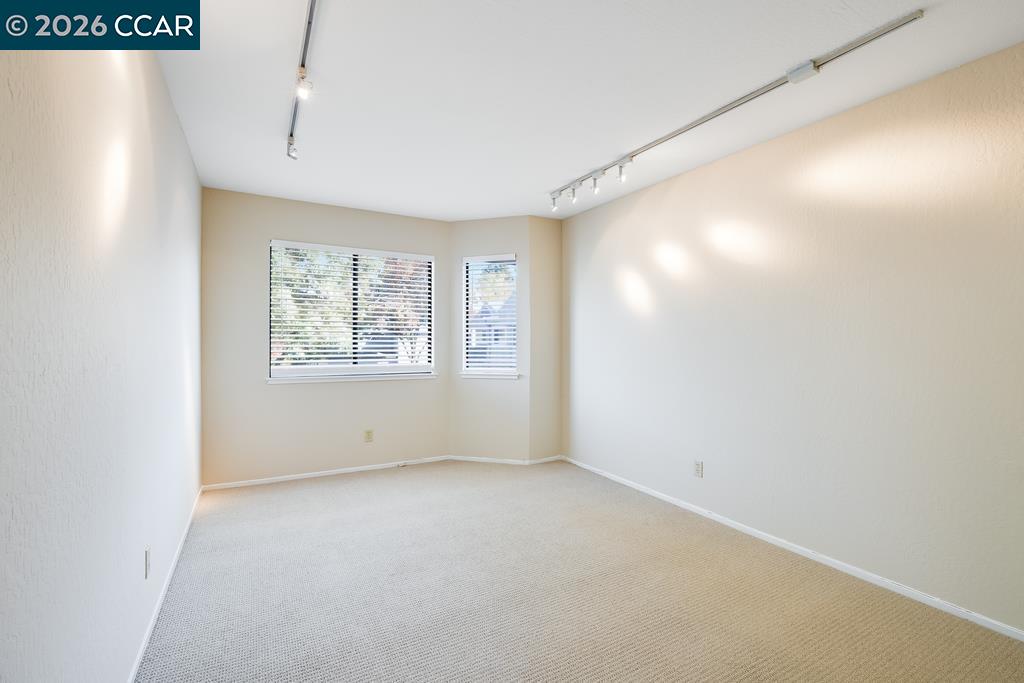 Photo #16: 41121027 Listing: Photo #16