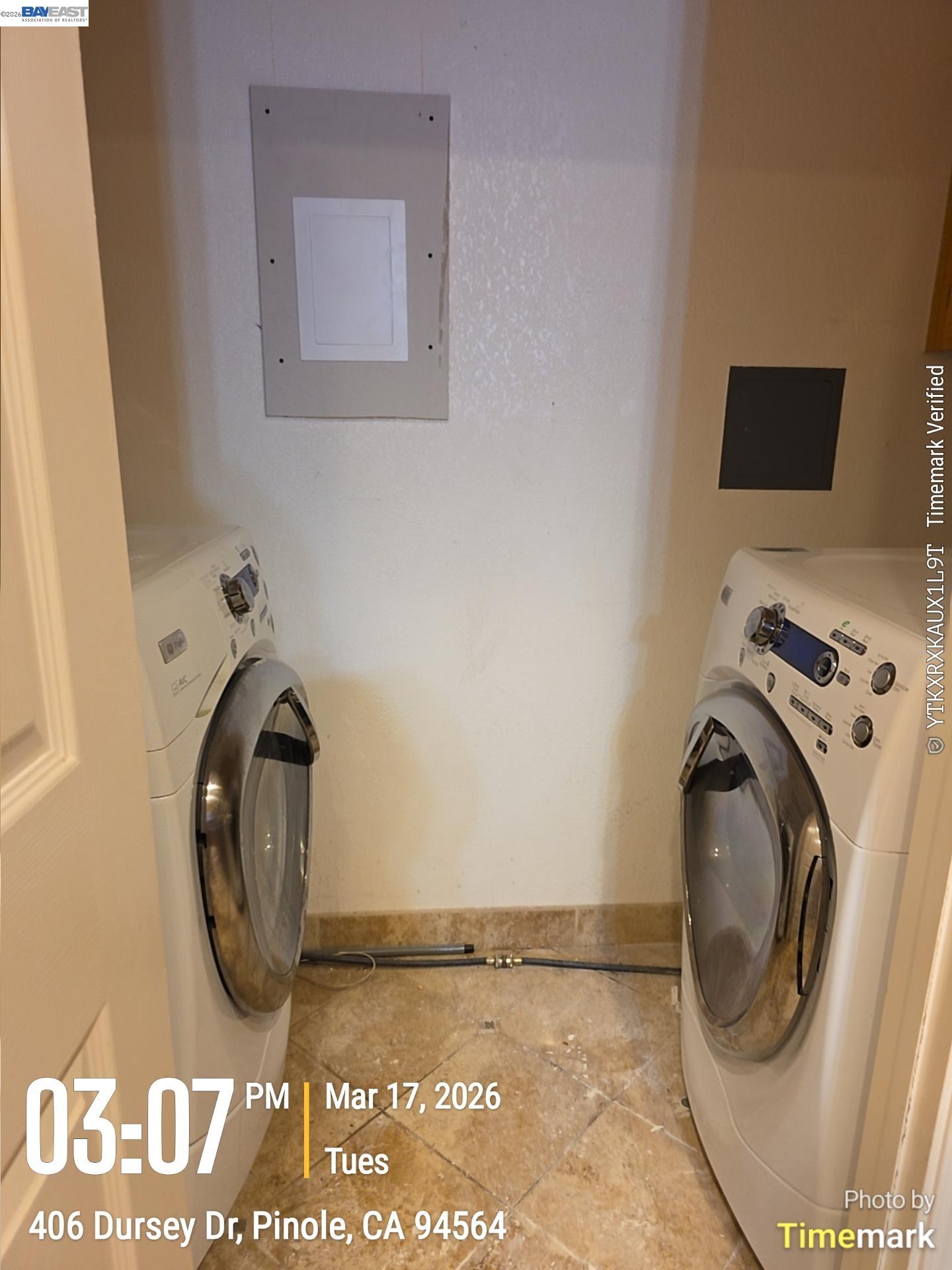 Detail Gallery Image 13 of 21 For 303 Dursey Dr, Pinole,  CA 94564 - 2 Beds | 2 Baths