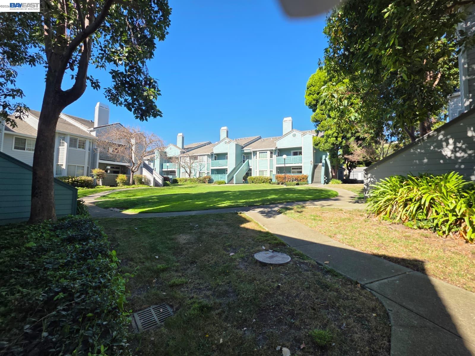 Detail Gallery Image 21 of 21 For 303 Dursey Dr, Pinole,  CA 94564 - 2 Beds | 2 Baths