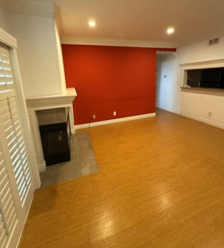 Detail Gallery Image 6 of 8 For 303 Dursey Dr, Pinole,  CA 94564 - 2 Beds | 2 Baths