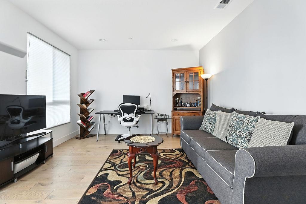 Detail Gallery Image 6 of 42 For 863 Lookout Street, Richmond,  CA 94804 - 3 Beds | 2/1 Baths