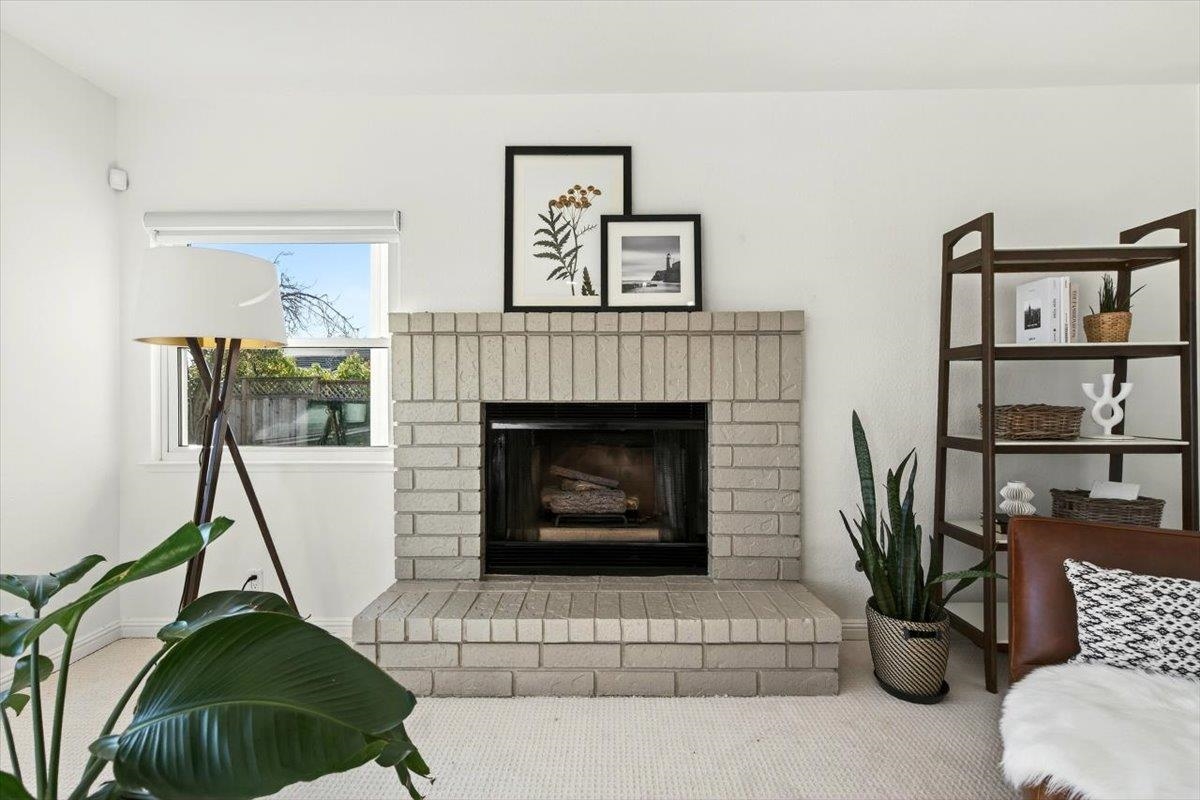 Detail Gallery Image 23 of 60 For 4308 View Crest Ct, Oakland,  CA 94619 - 4 Beds | 2/1 Baths