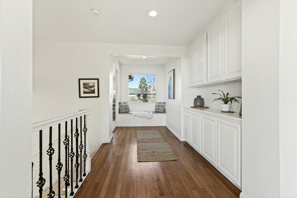 Detail Gallery Image 42 of 60 For 4308 View Crest Ct, Oakland,  CA 94619 - 4 Beds | 2/1 Baths