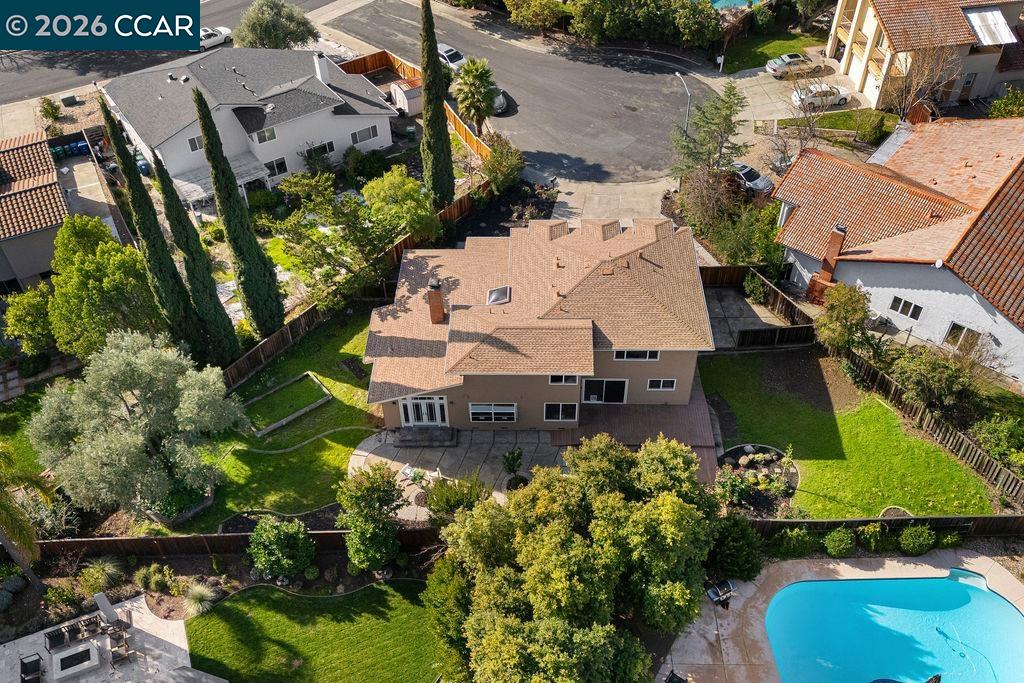 Detail Gallery Image 55 of 59 For 210 Duxbury Ct, San Ramon,  CA 94583 - 5 Beds | 3 Baths