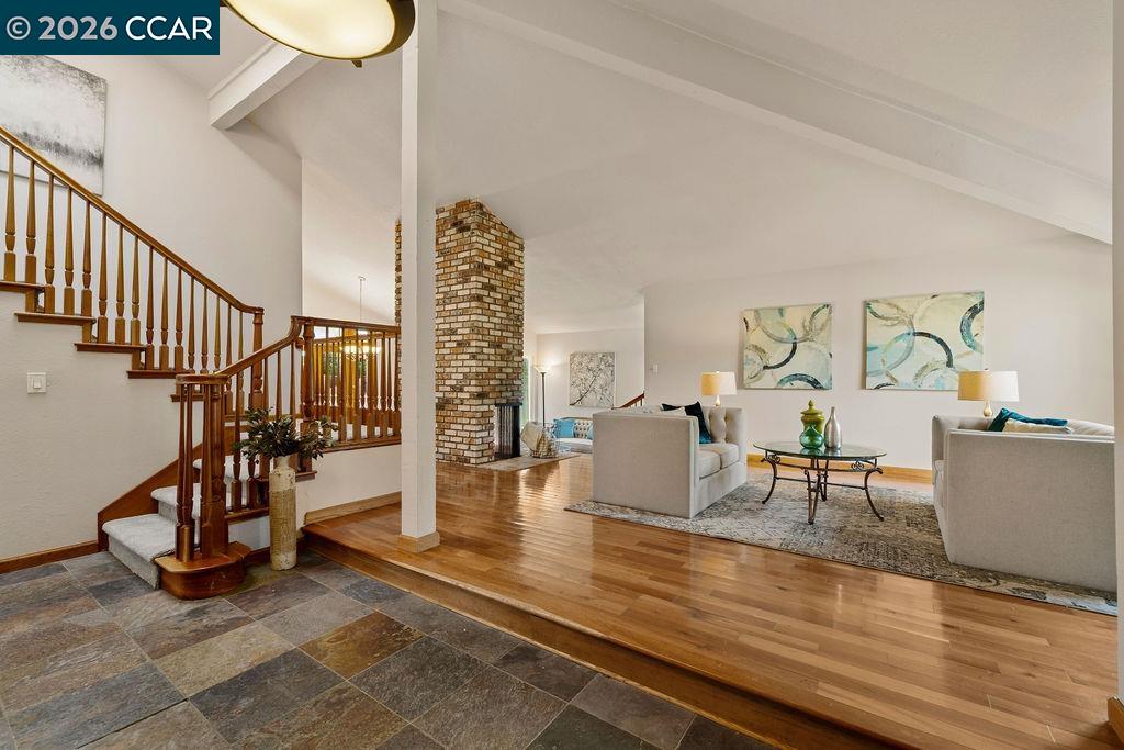 Detail Gallery Image 7 of 59 For 210 Duxbury Ct, San Ramon,  CA 94583 - 5 Beds | 3 Baths