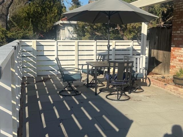 Detail Gallery Image 5 of 31 For 3800 Marigold Lane, Modesto,  CA 95356 - 3 Beds | 2 Baths