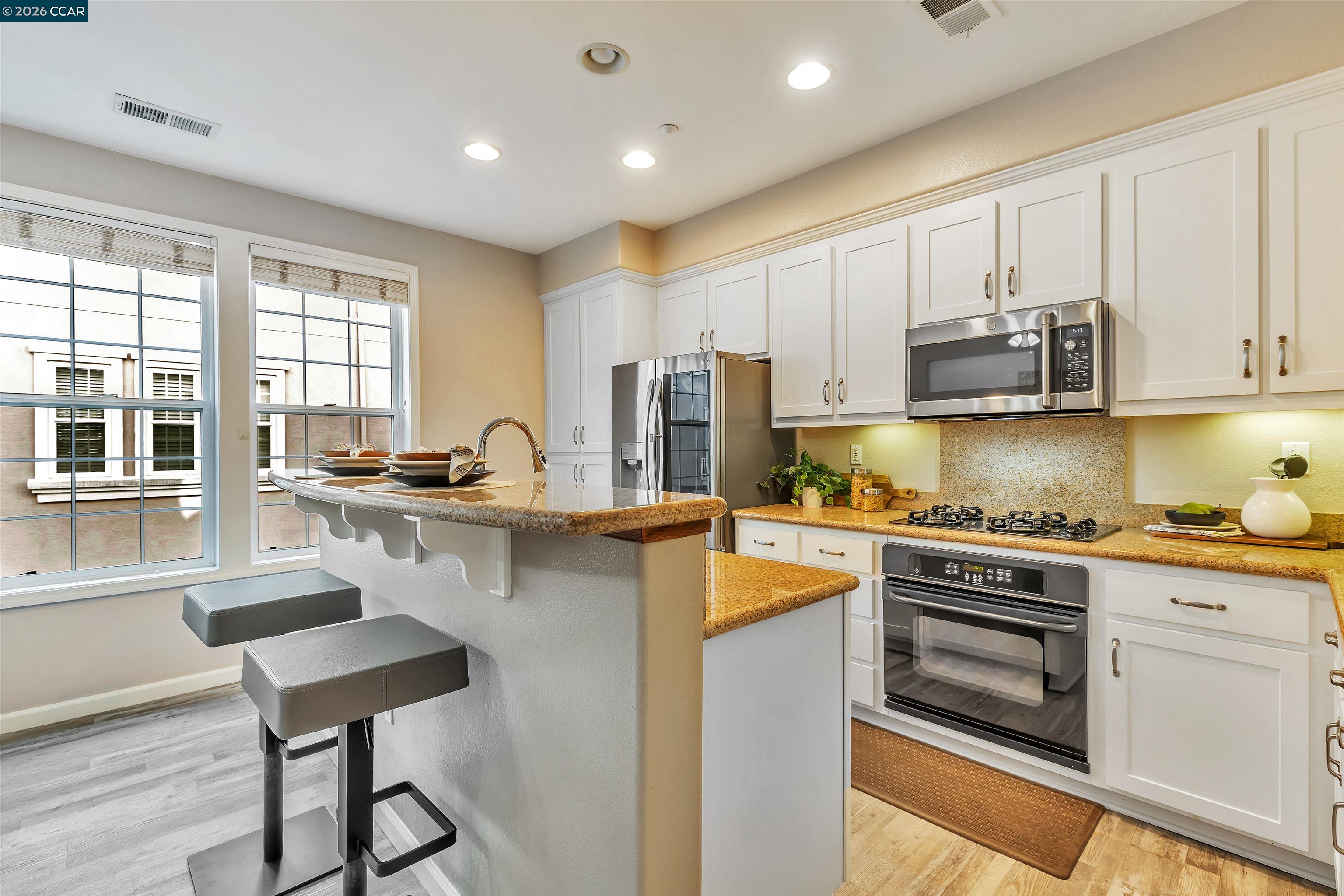 Photo #15: 41121082 Listing: Photo #15